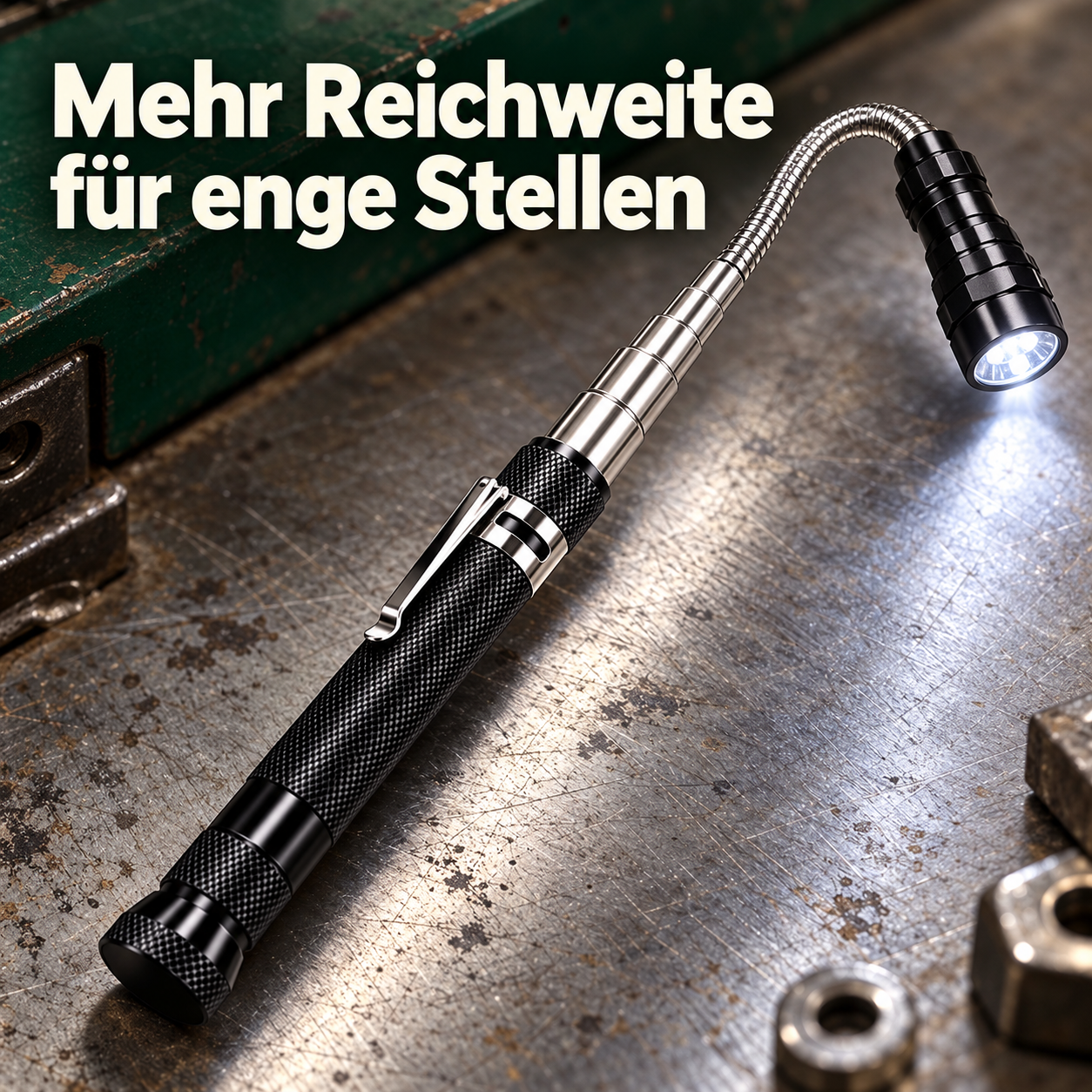 Mehr Reichweite für enge Stellen – schwarze Teleskop-Magnetlampe mit silbernem Schaft