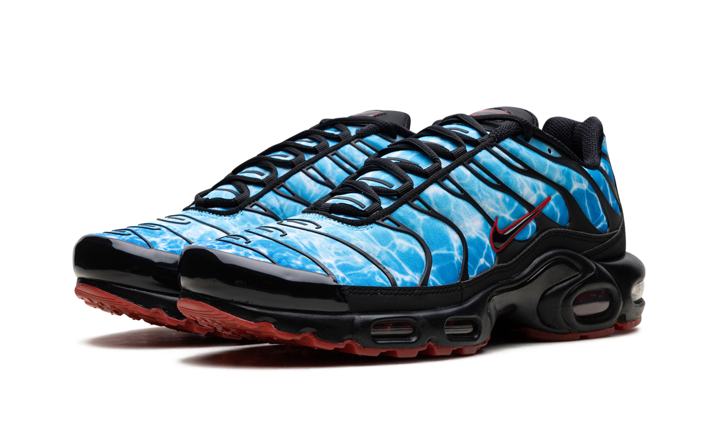 Nithtke Air Max Plus Shark Attack