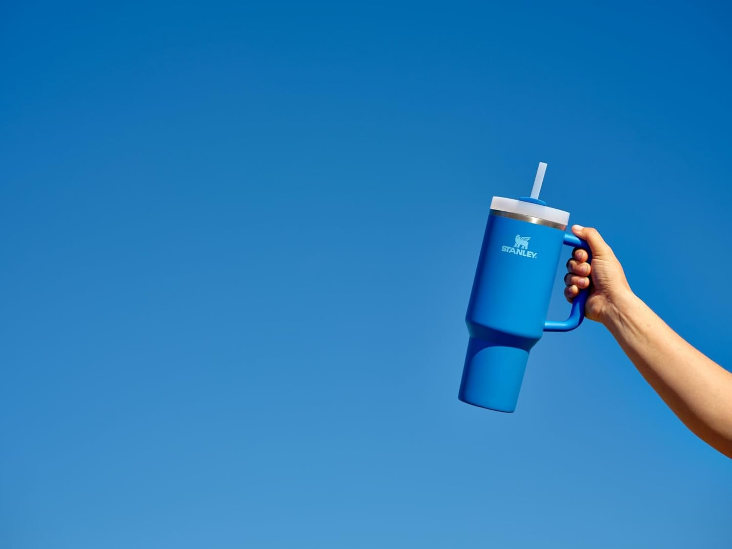 Stanthtley Quencher H2.0 FlowState Stainless Steel Vacuum Insulated Tumbler with Lid and Straw for Water, Iced Tea or Coffee