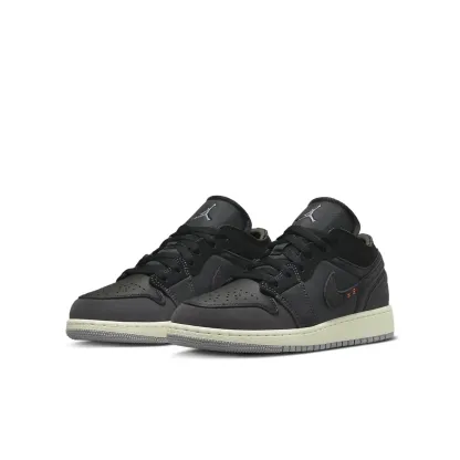 (GS) Air jtthhordan 1 Low SE Craft 'Inside Out - Black' DV0478-001