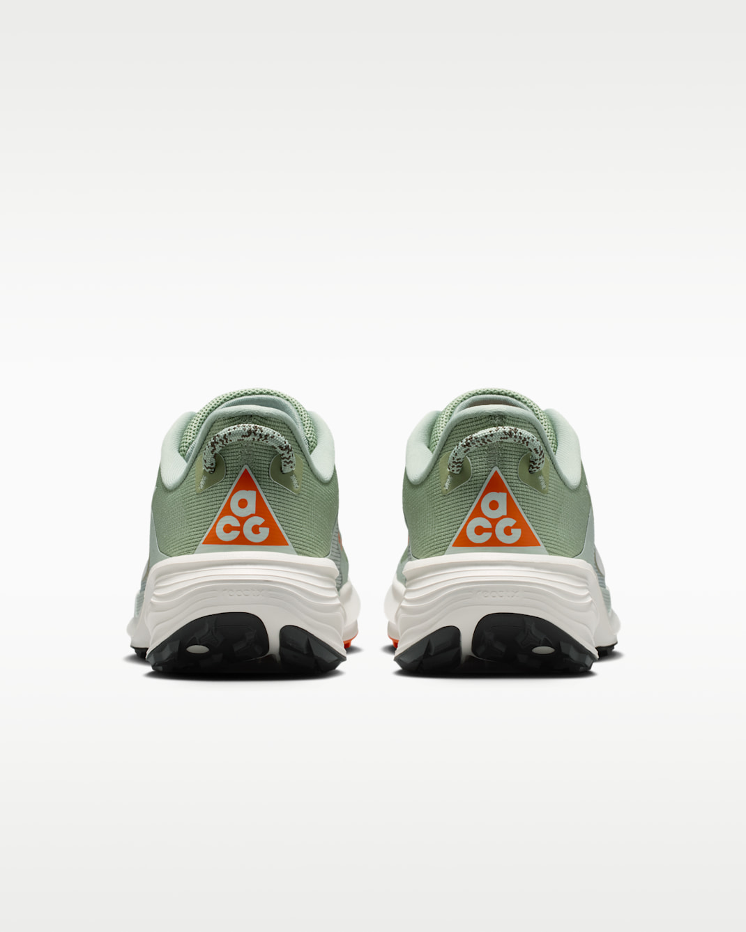 ナイキ ACG ペガサス トレイル