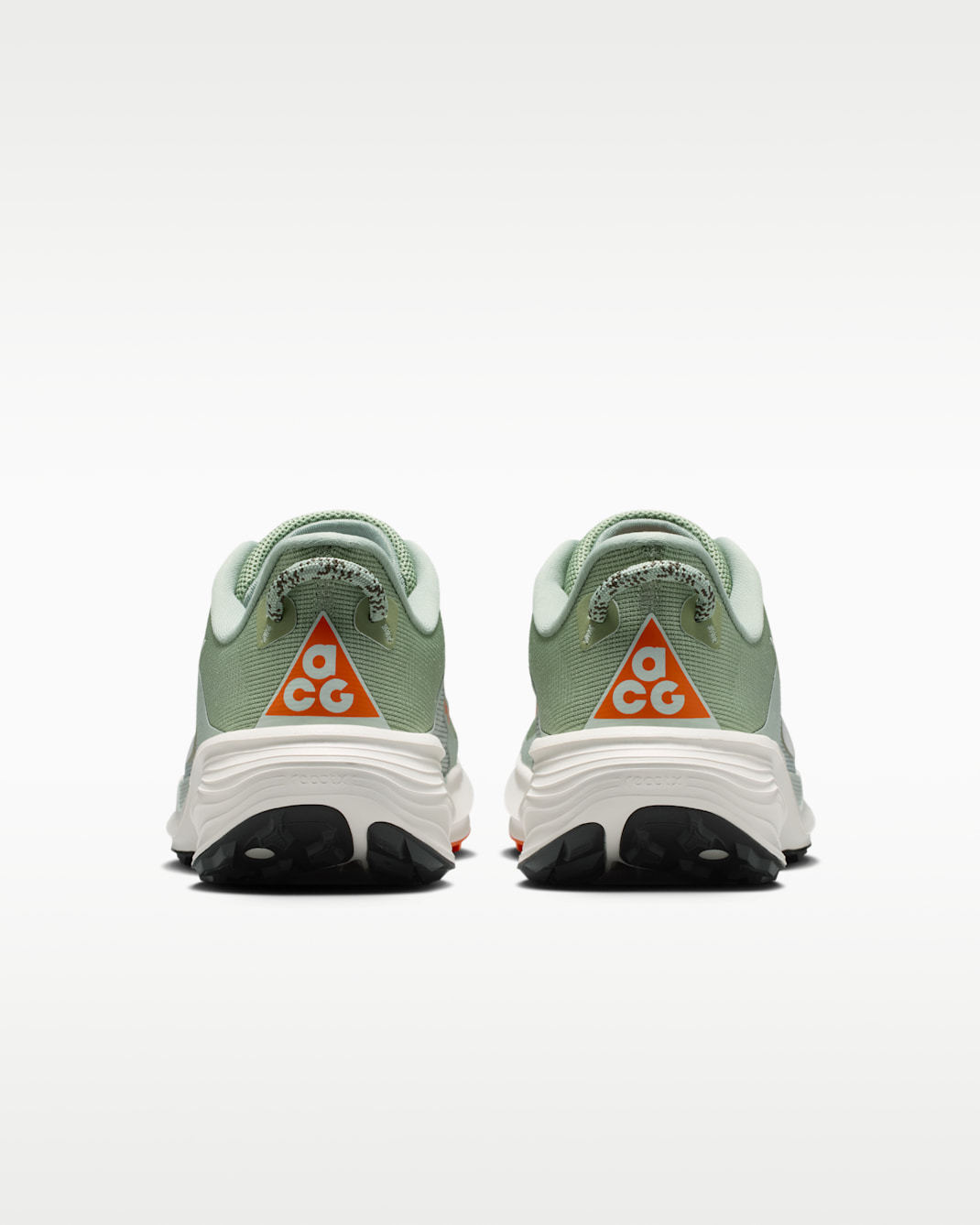 ナイキ ACG ペガサス トレイル