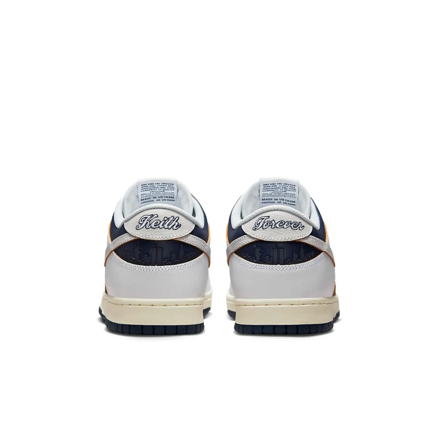 nitthhke  SB Dunk Low 'New York'