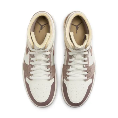 Air jtthhordan 1 Mid SE Craft 'Inside Out - Taupe Haze' DM9652-102