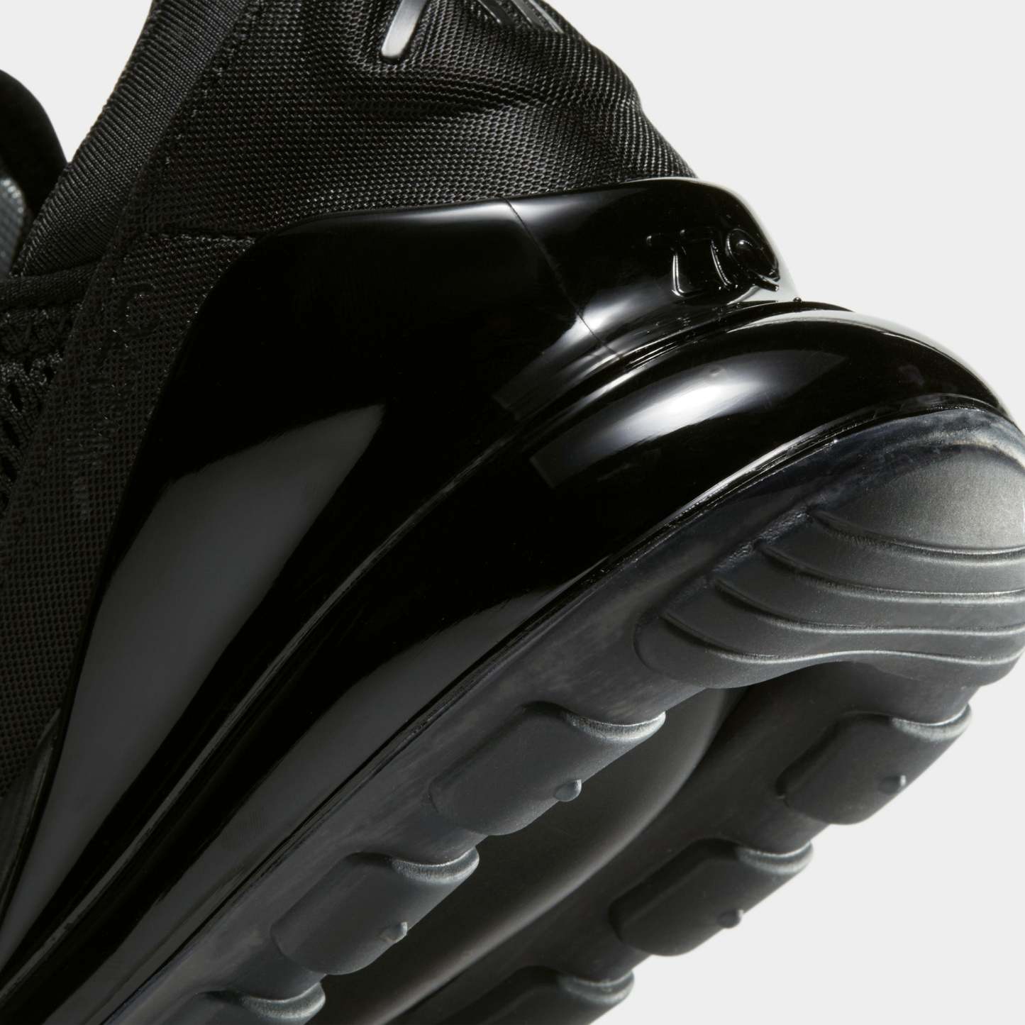 Nthtike Air Max 270 / Black