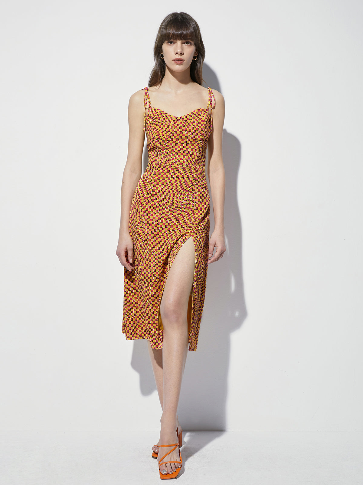 Groovy Contour Sleeveless Off The Shoulder Midi Dress-Chicvia