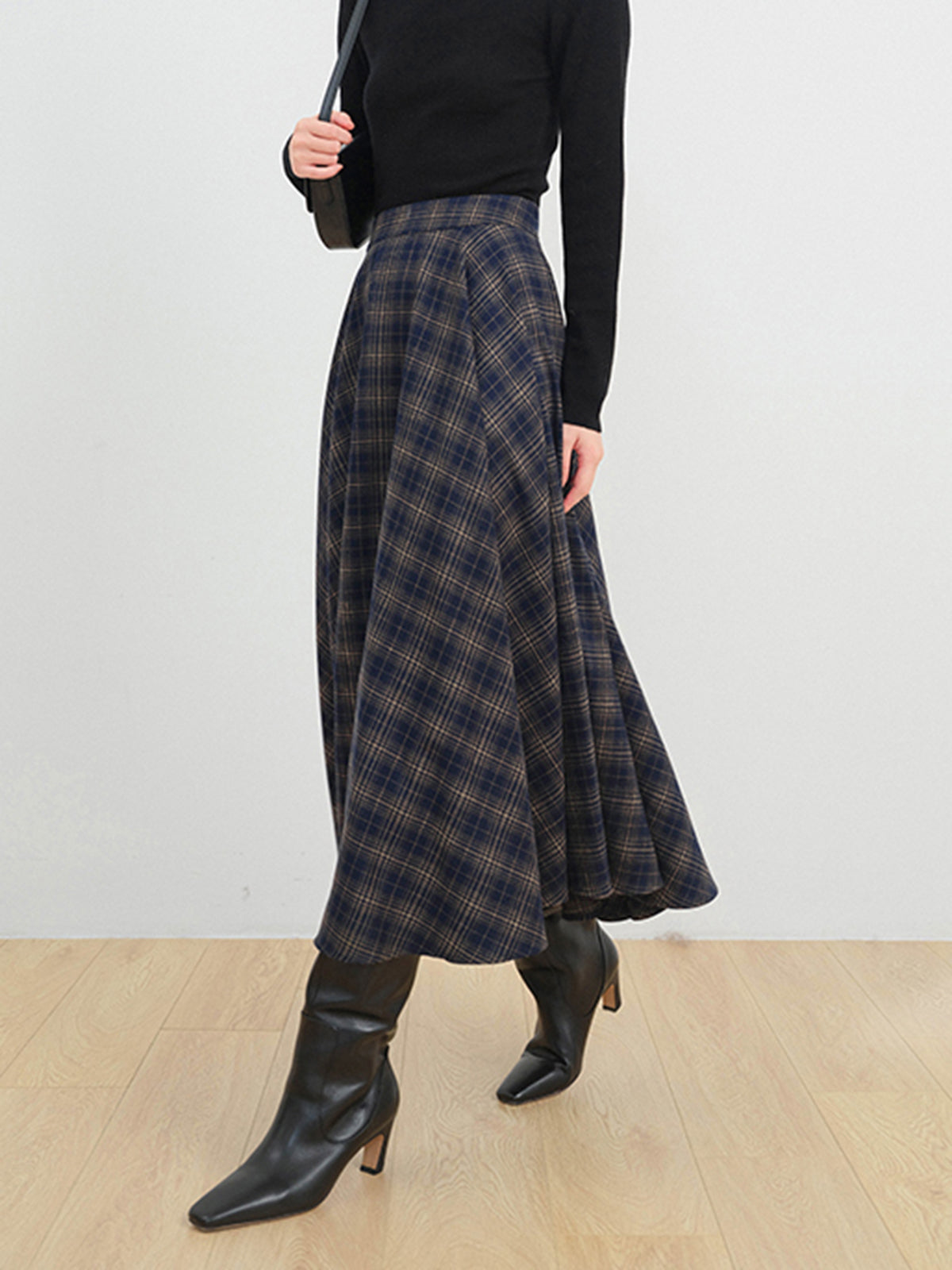 Keep In Check Long Skirt-Chicvia