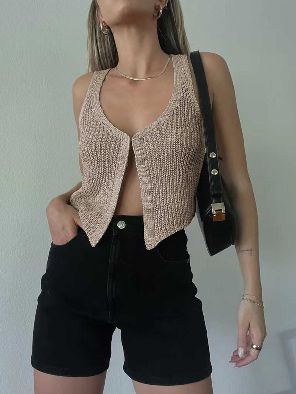 Classic Hook-and-Eye Knit Vest-Chicvia