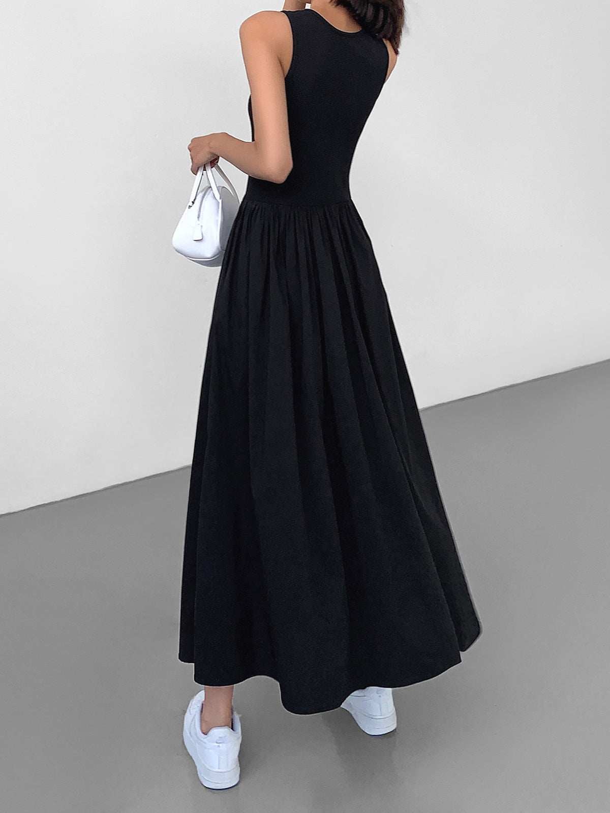 Leisure Crew Neck Long Dress-Chicvia