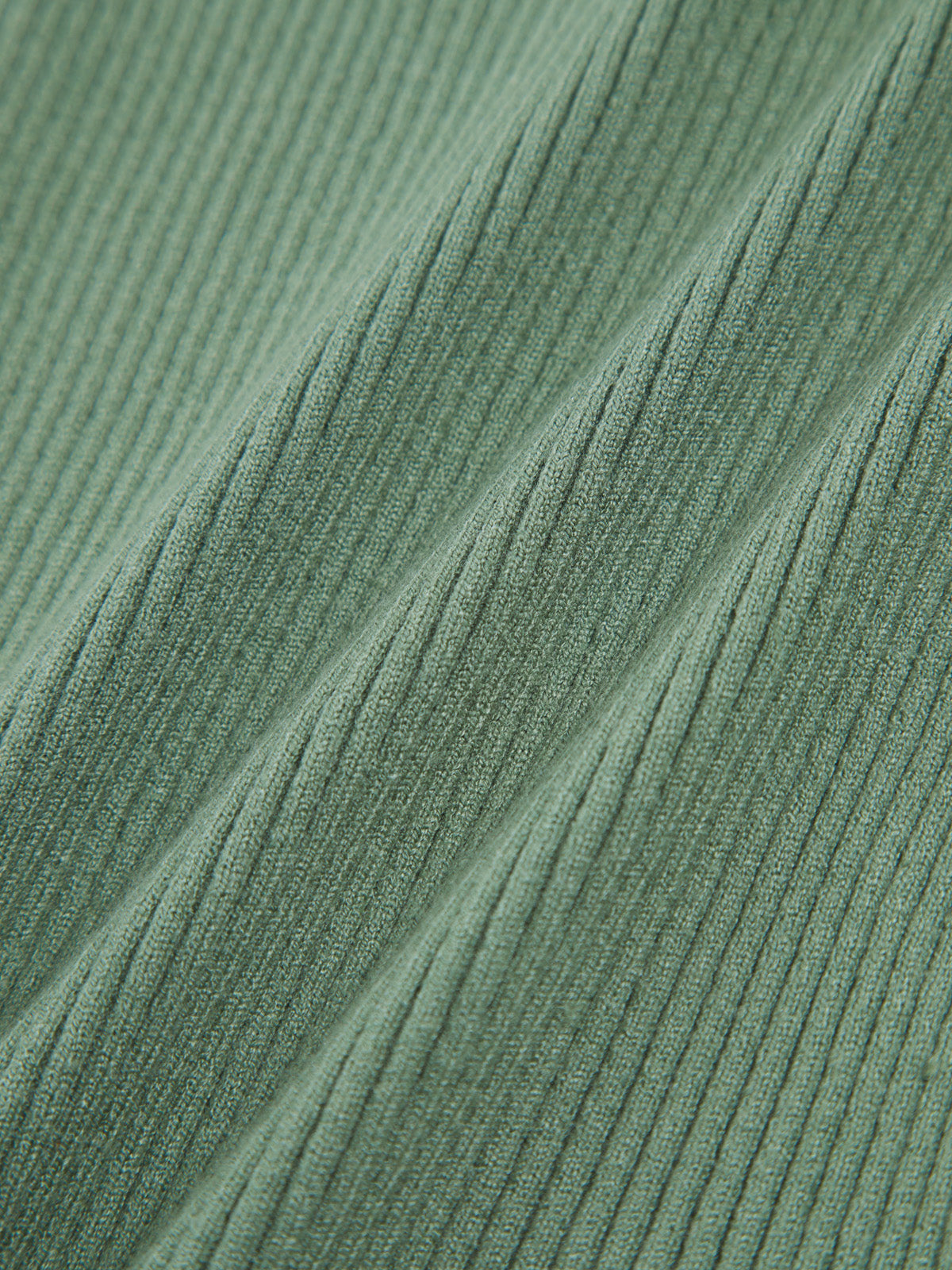 Leisure Ribbed Sweetheart Strapeless Tube Top-Chicvia