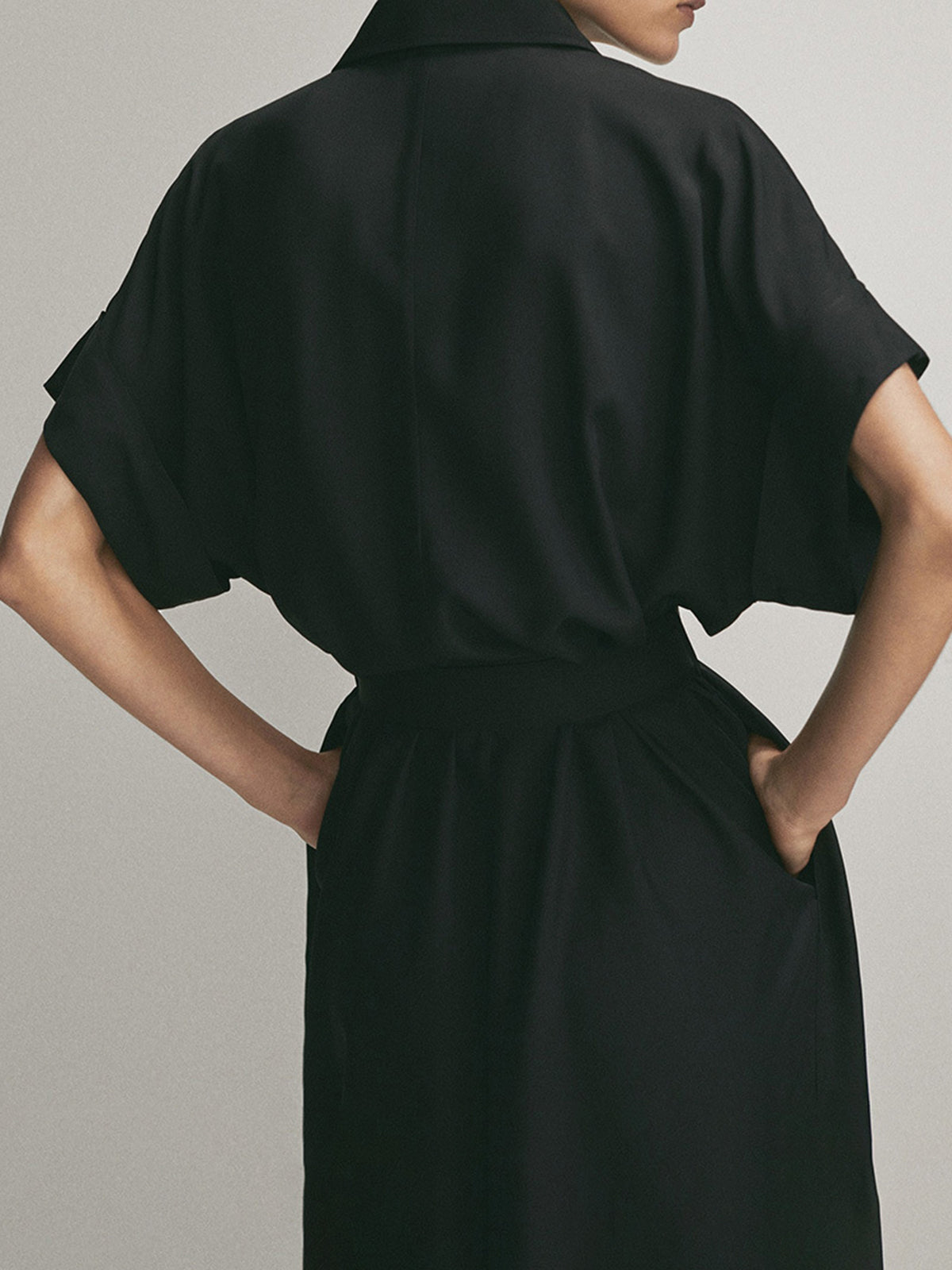 Polo Pockets Tied Midi Dress-Chicvia