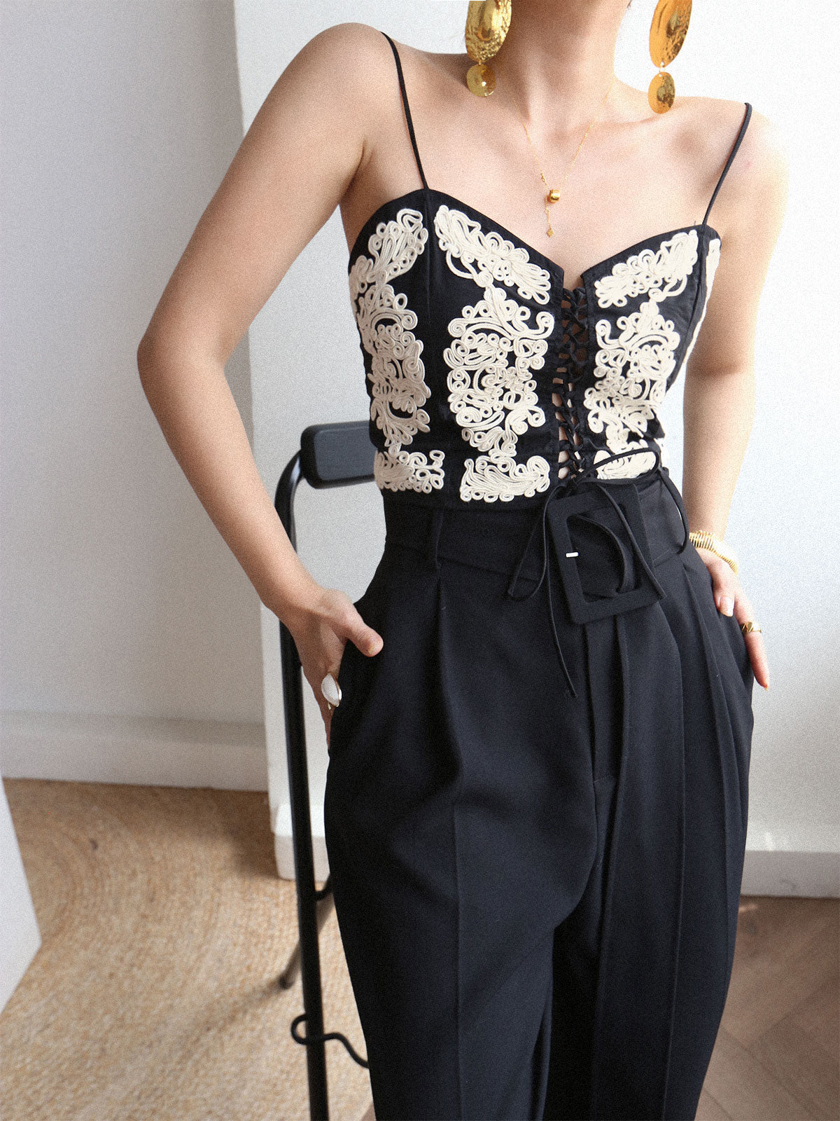 Embroidered Floral Tied Cami Top-Chicvia