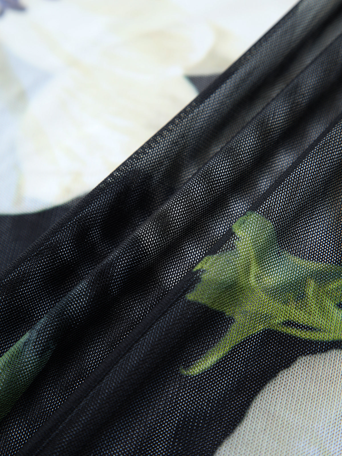 Gardenia Floral Mesh Pleat Tube Midi Dress-Chicvia