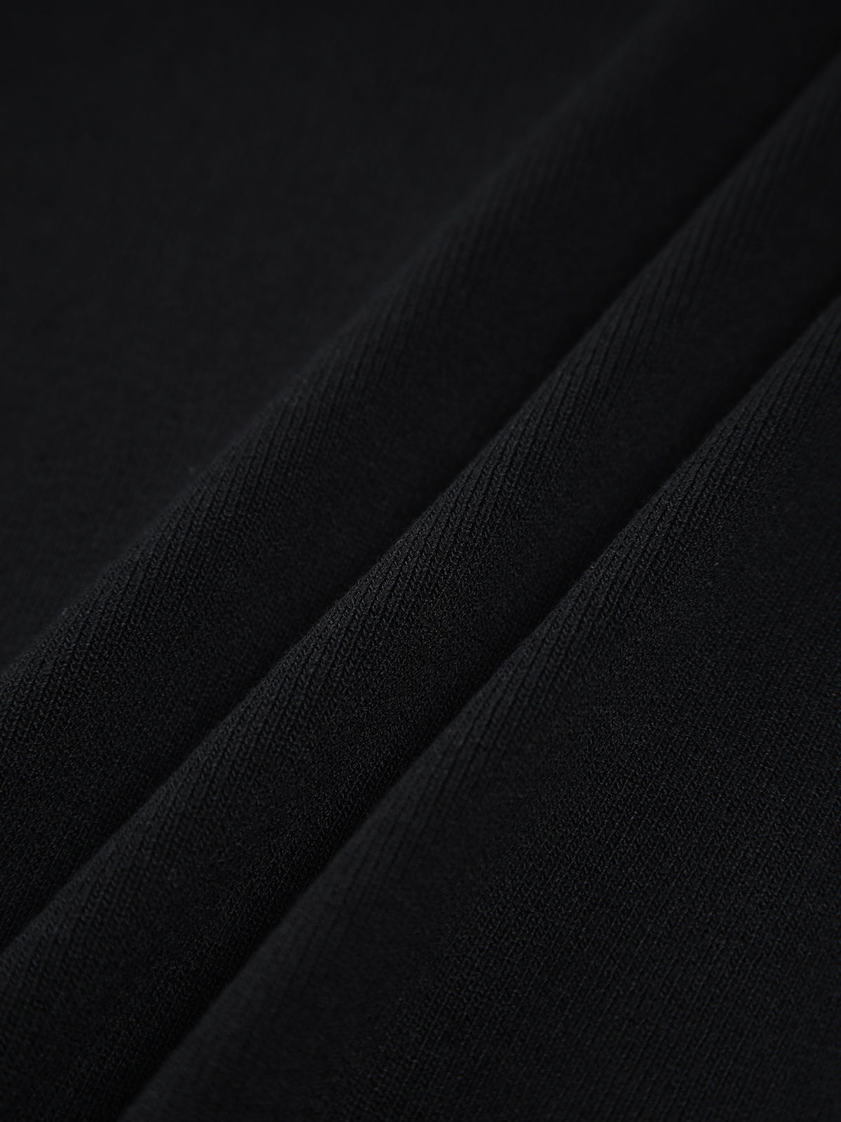 Effortless Collared Top-Chicvia