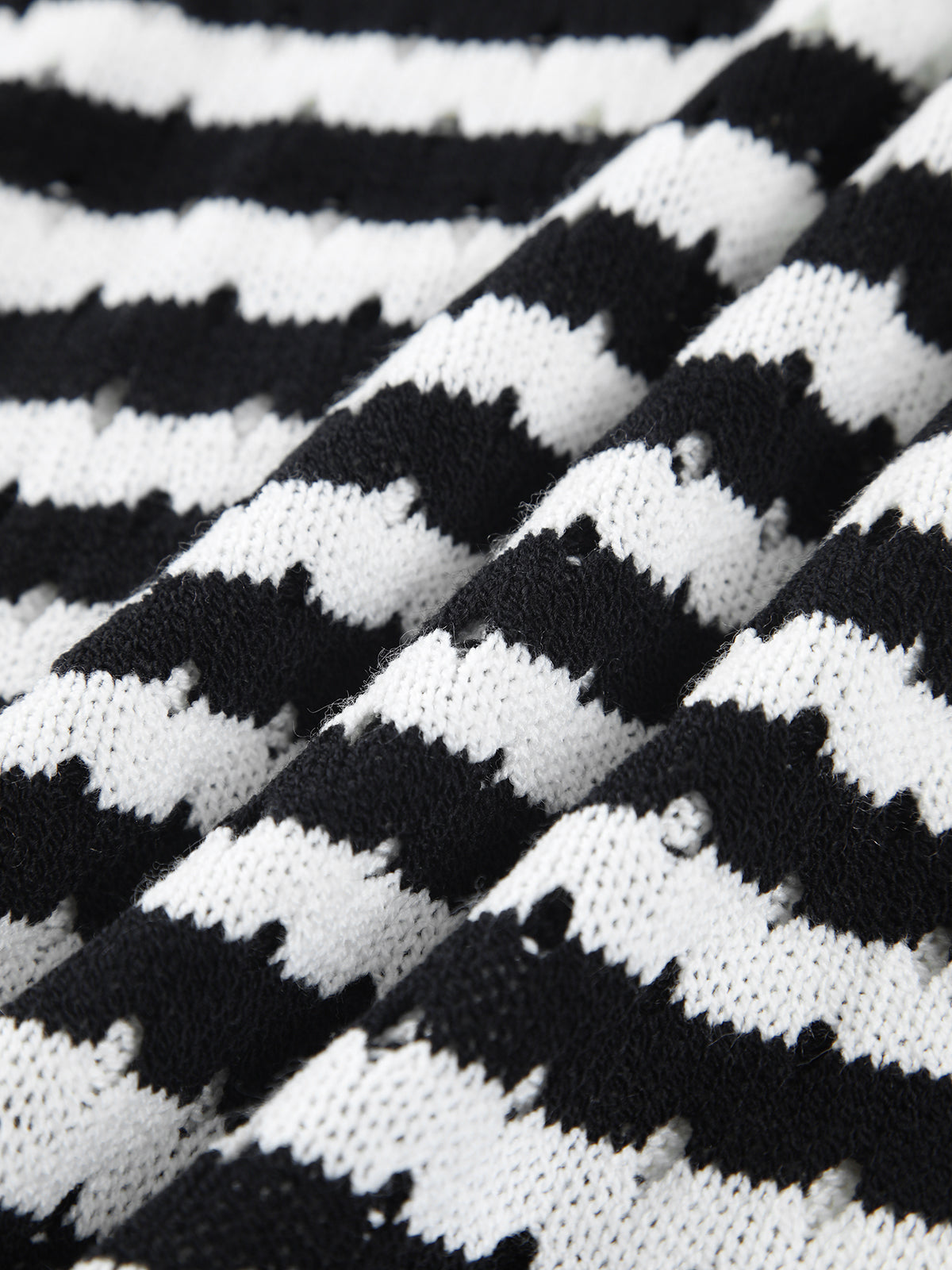 Oversized Seawave Stripe Sweater-Chicvia