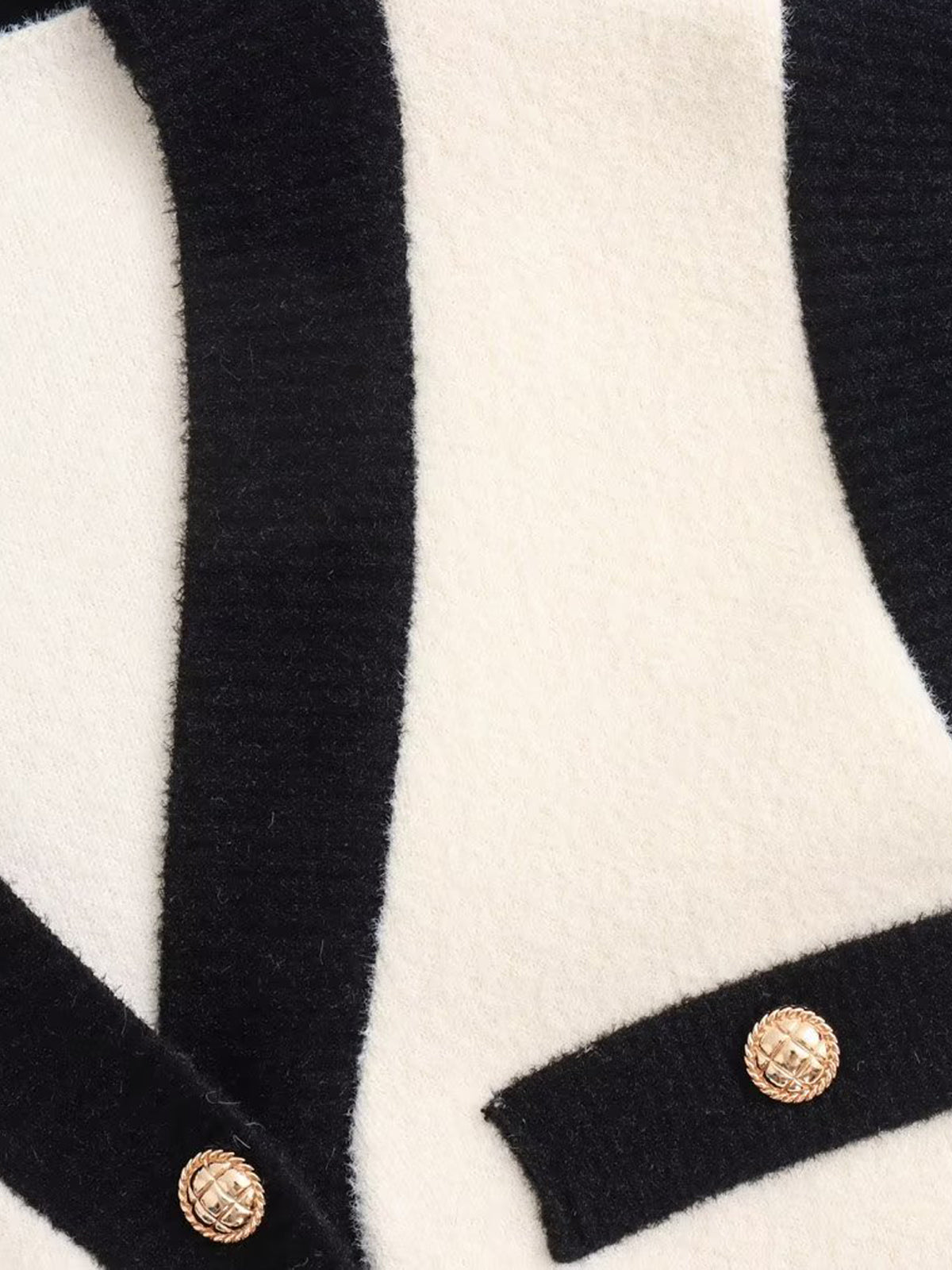 Into You Contrast Trim Sweater Vest-Chicvia