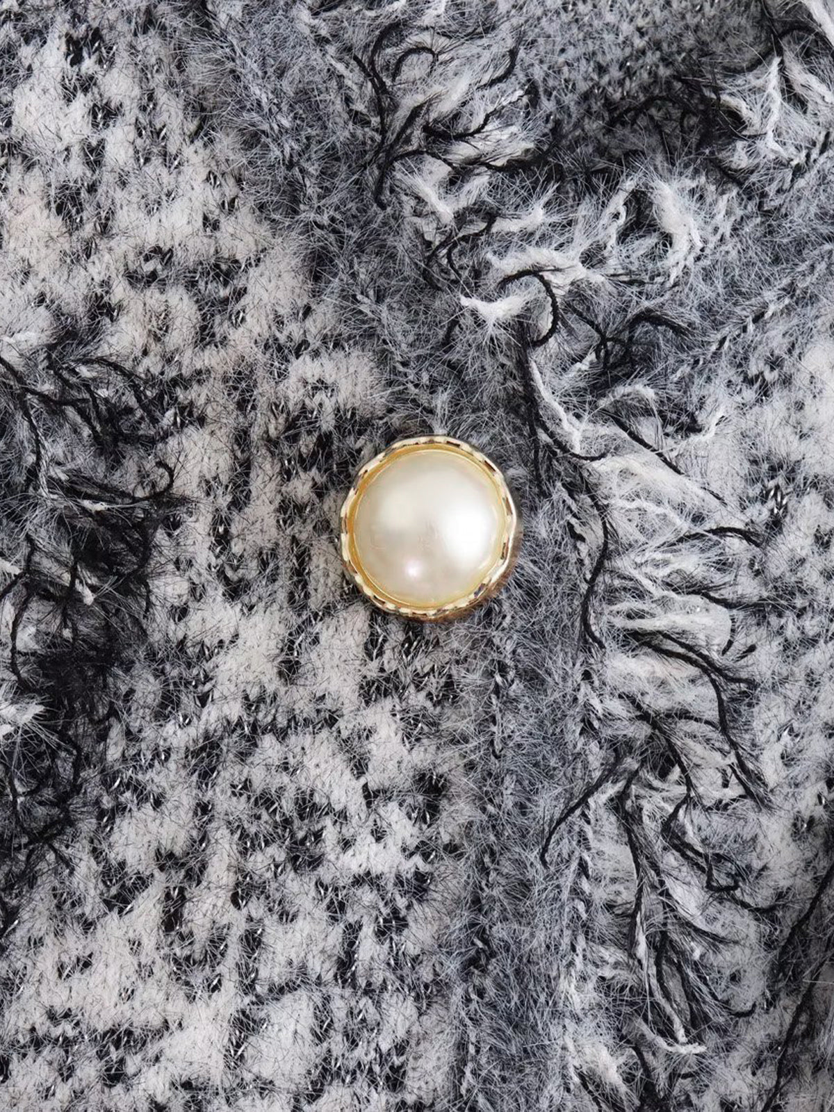 Old Money Aesthetics Raw Hem Tweed Cardigan-Chicvia