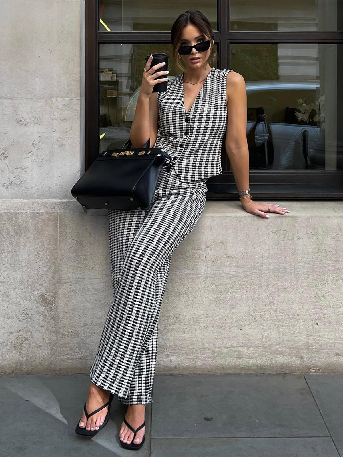 Pinstripe Eyelet Knit Vest-Chicvia