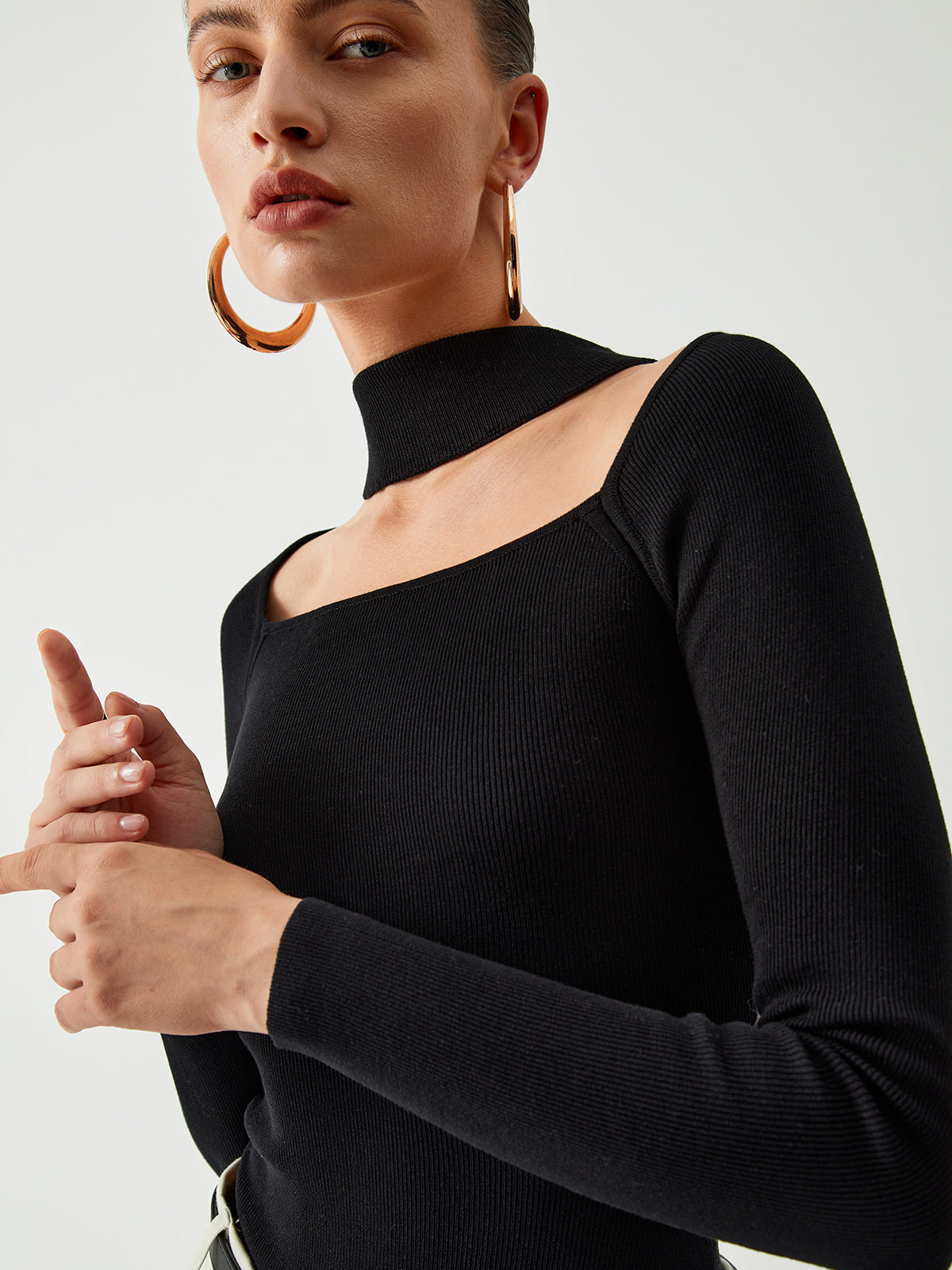 Leisure Halter Long Sleeve Bodysuit-Chicvia