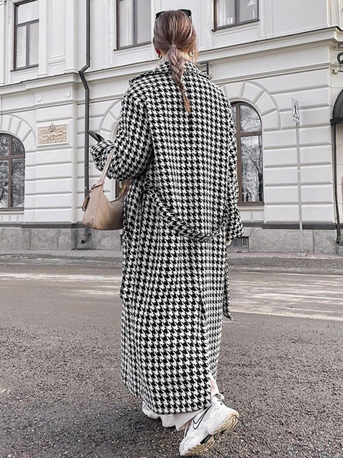 Oversized Houndstooth Tweed Trench Coat-Chicvia