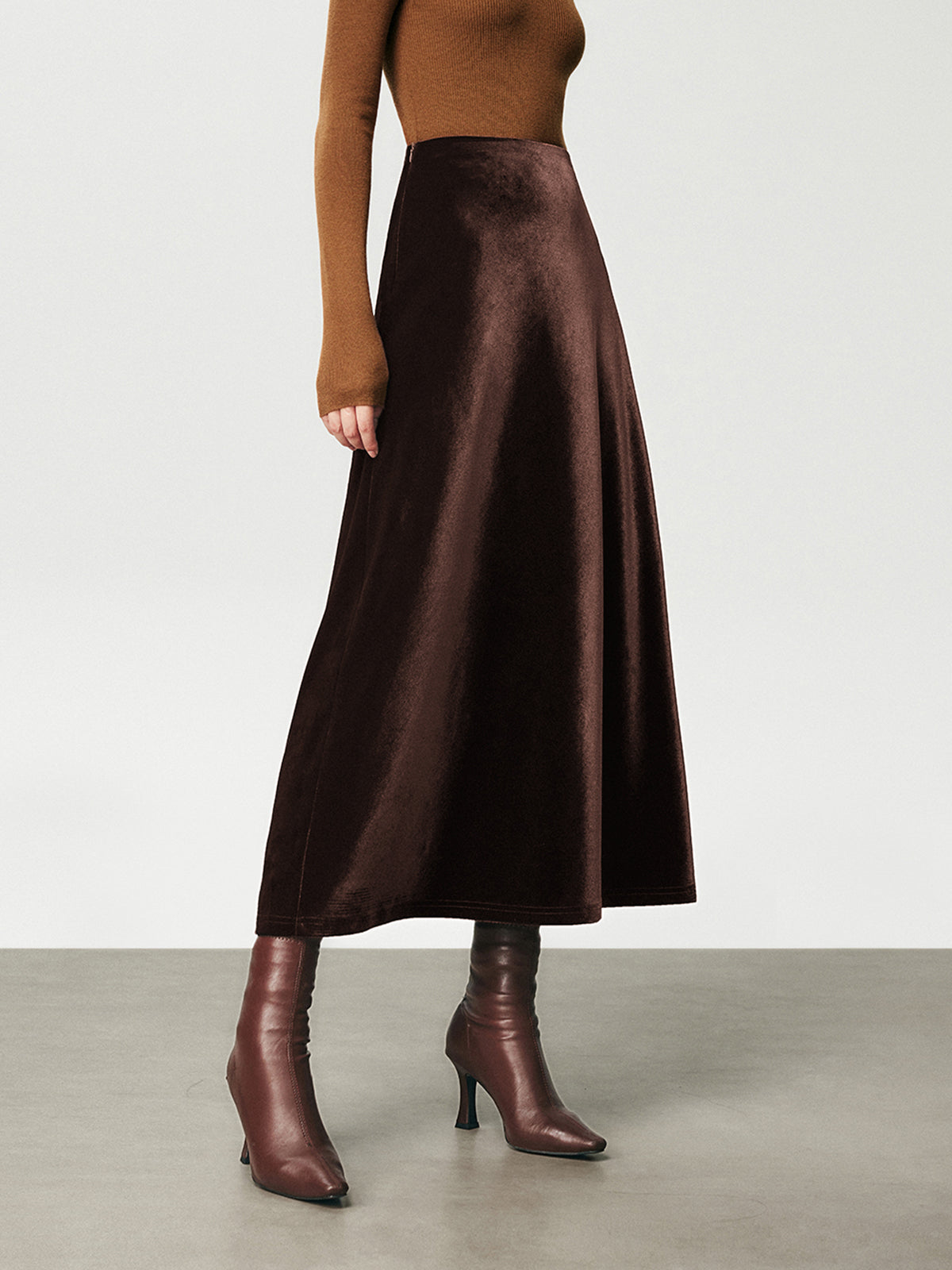 High Waist Velvet Maxi Skirt-Chicvia