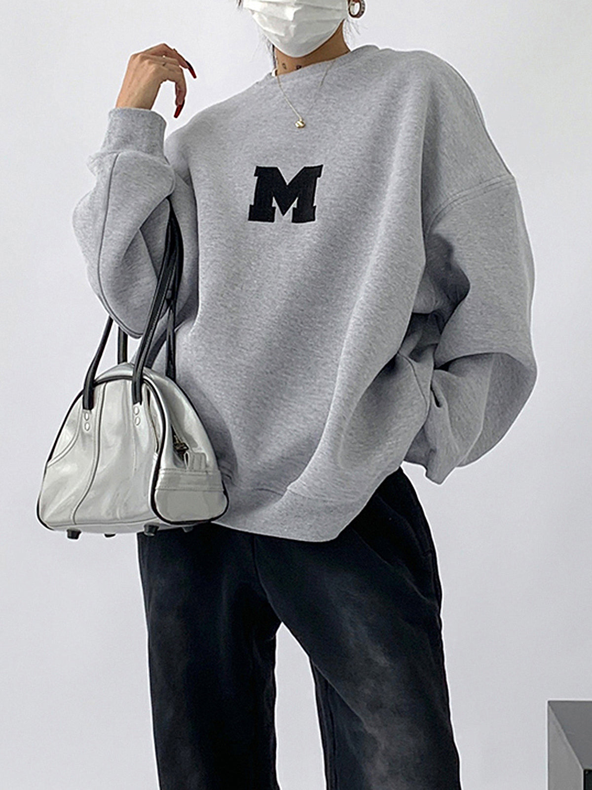 Minimalism Oversized Sweatshirt-Chicvia