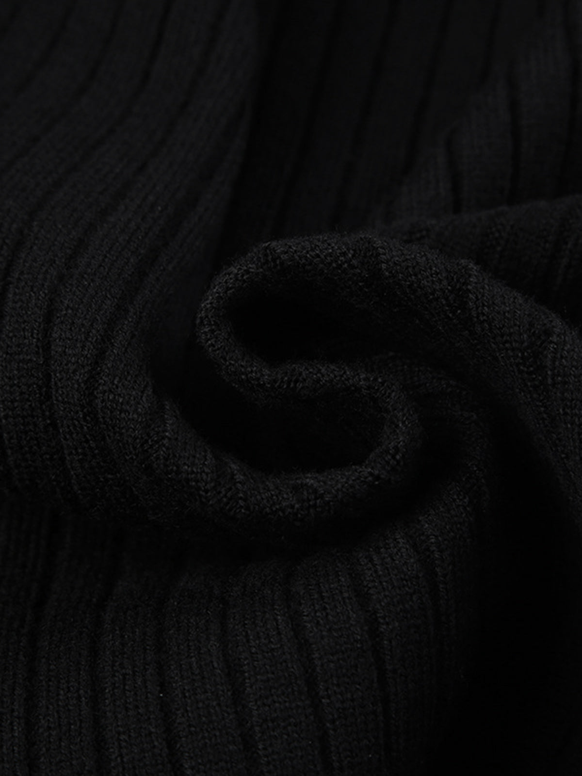 Cutout Criss Cross Ribbed Knit Crop Top-Chicvia