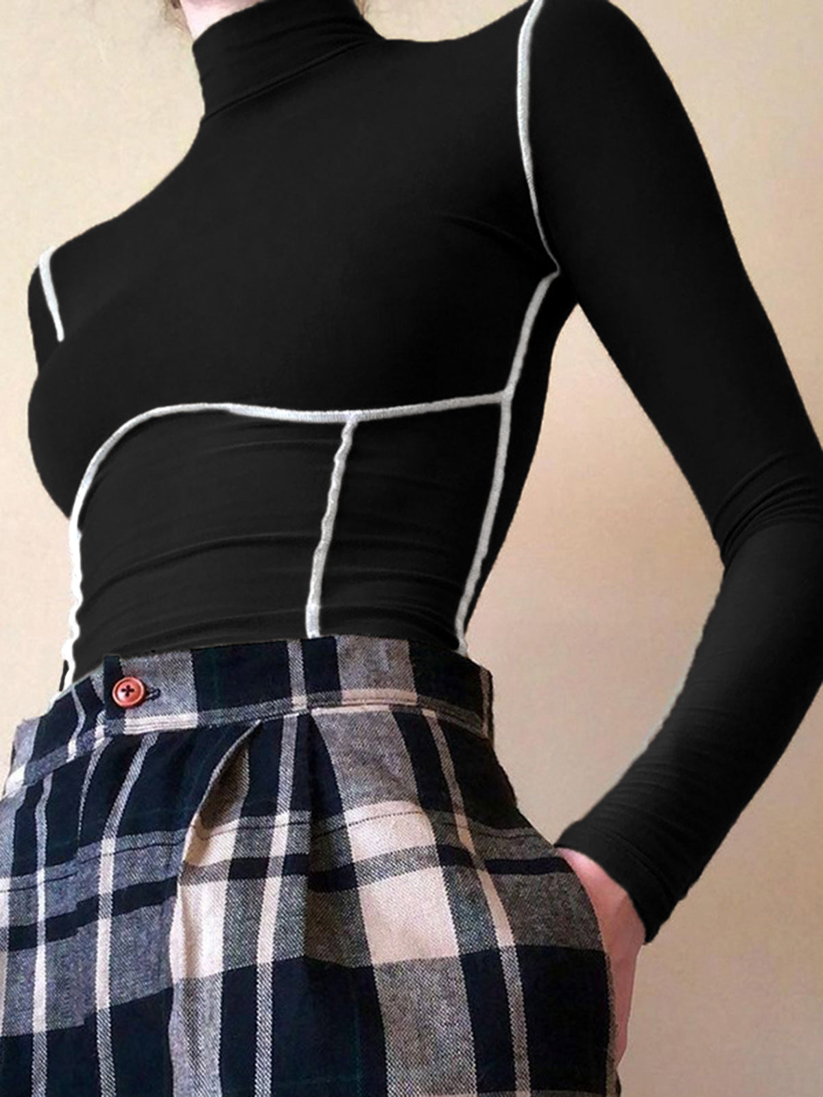 Contrast Trim Mock Neck Long Sleeve Top-Chicvia