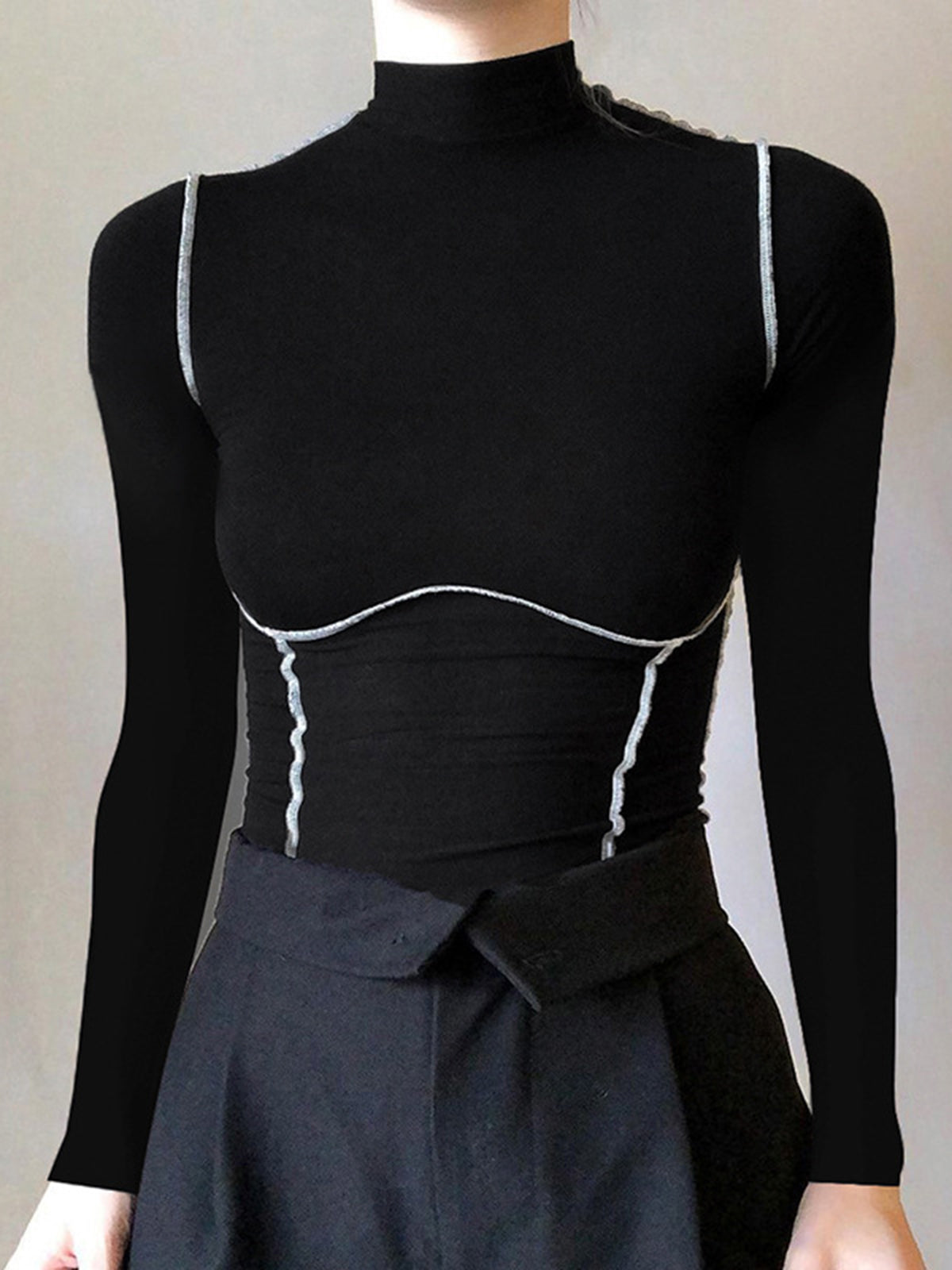 Contrast Trim Mock Neck Long Sleeve Top-Chicvia