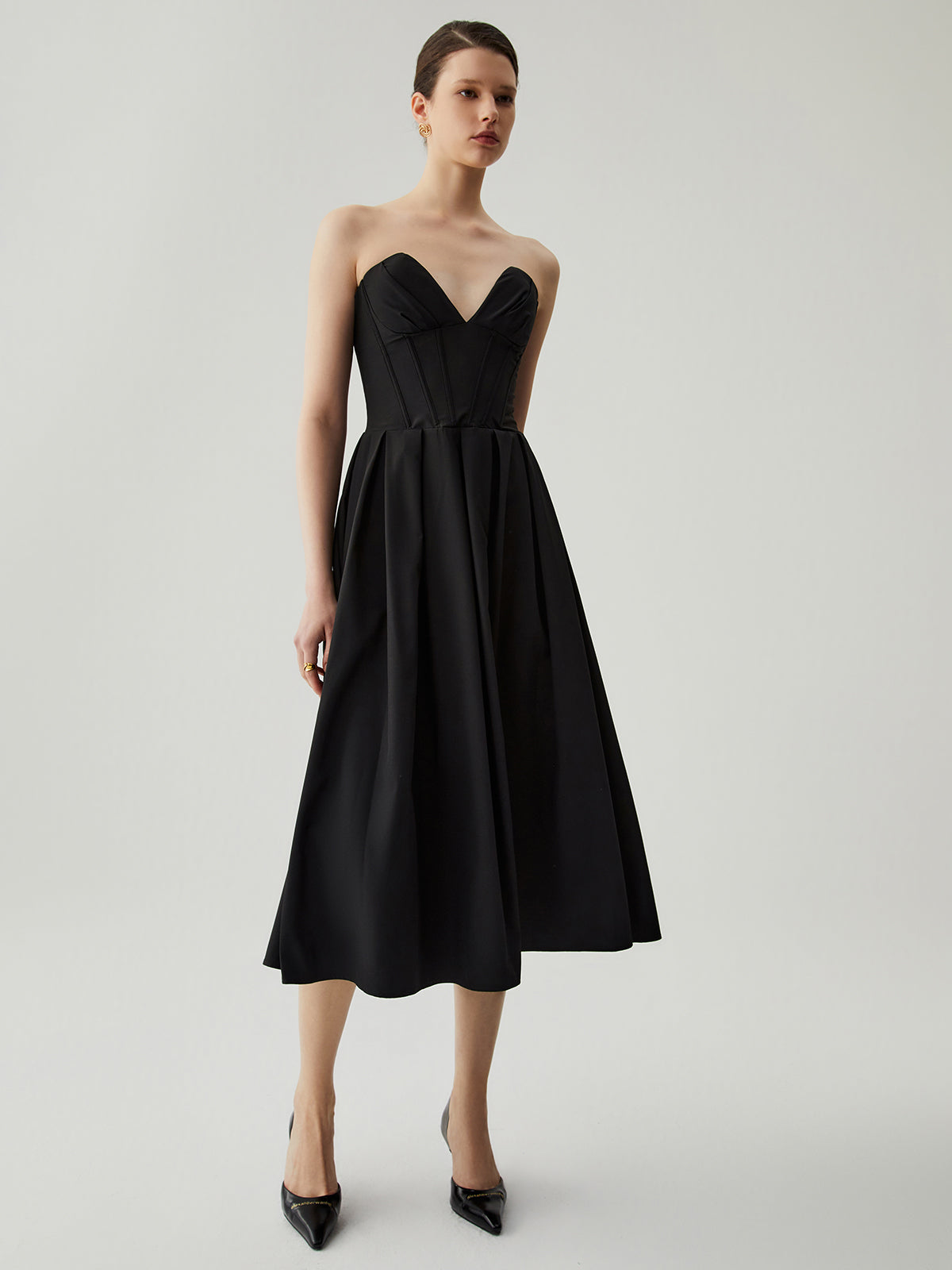 Double Pockets Pleated Zip Corset Tube Midi Dress-Chicvia