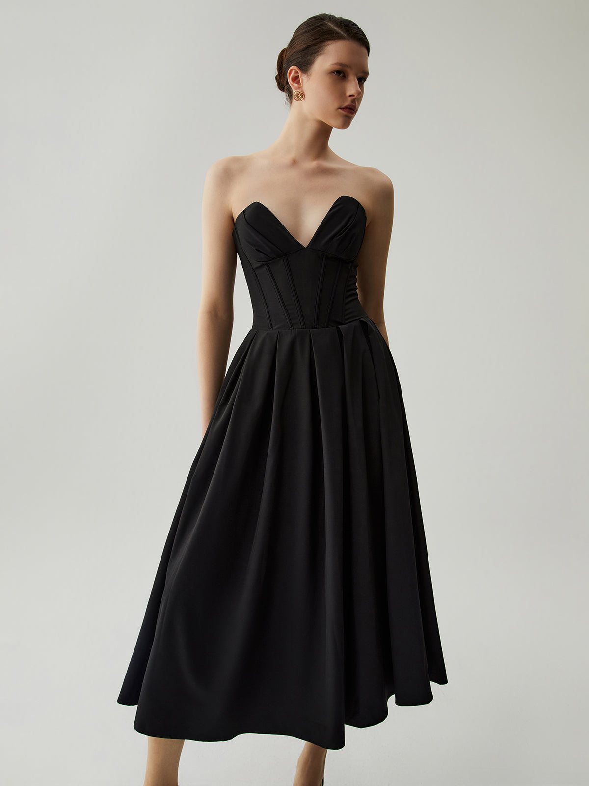 Double Pockets Pleated Zip Corset Tube Midi Dress-Chicvia