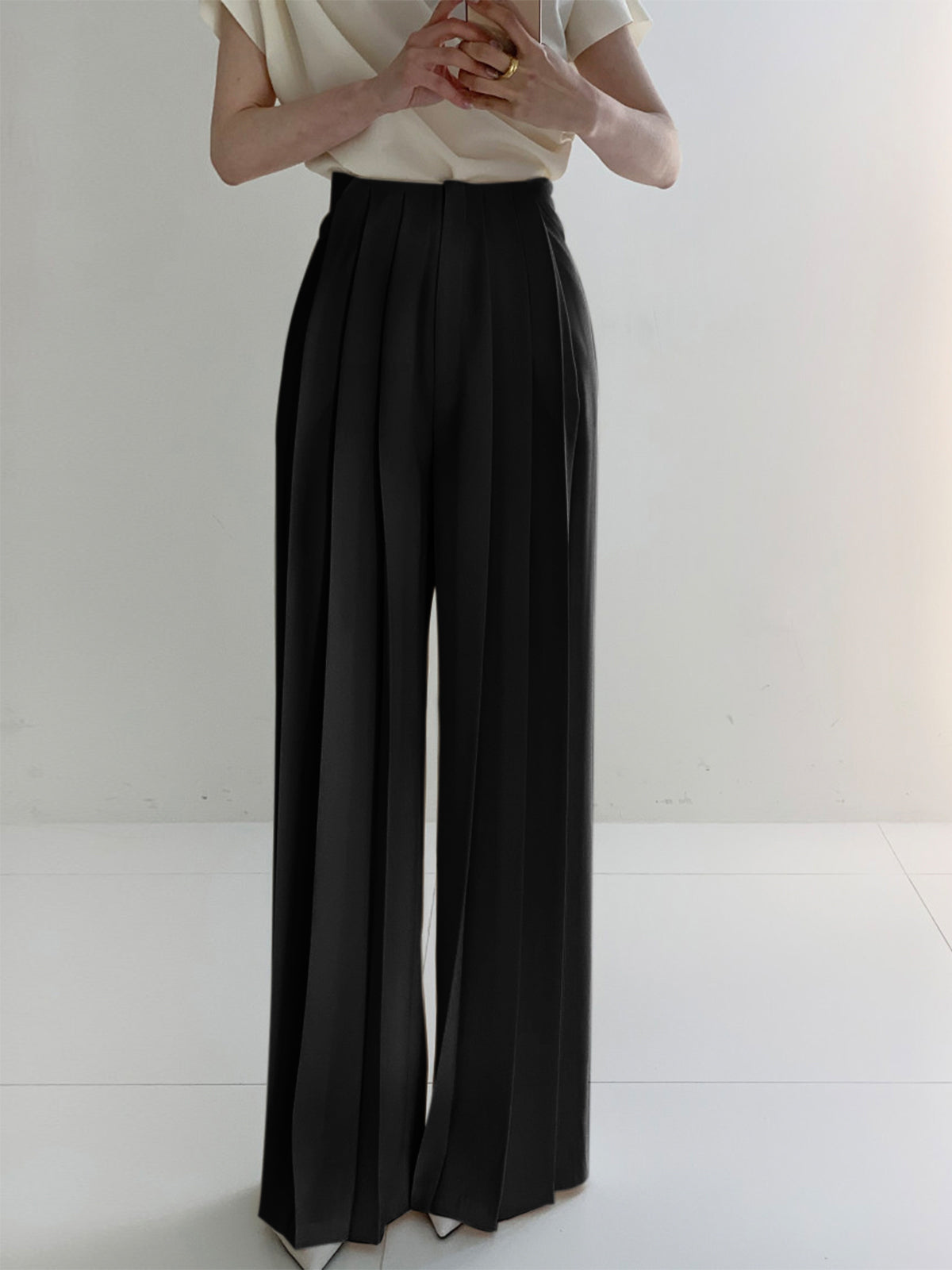 Pleated High Waist Wide Leg Pants-Chicvia