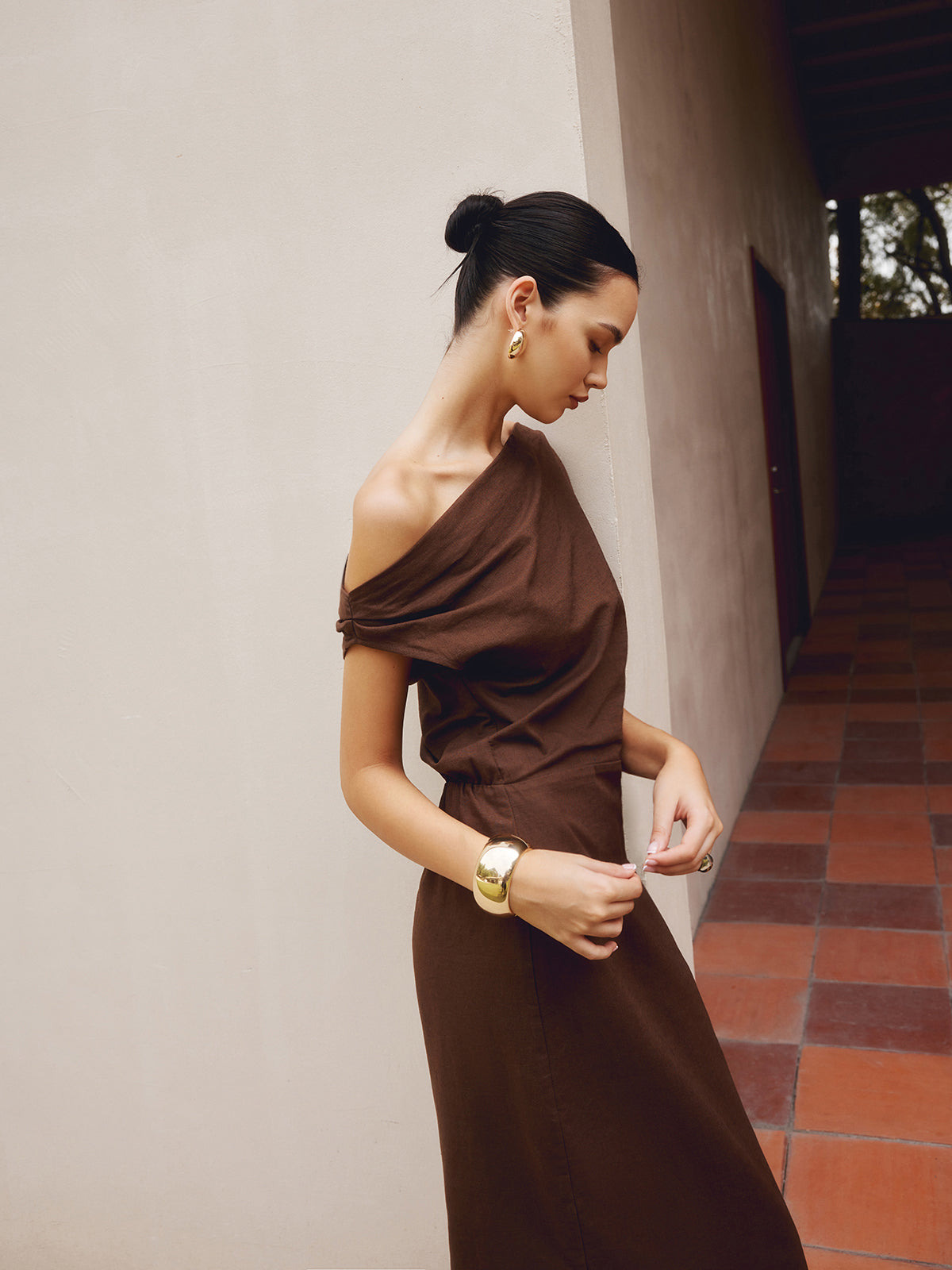 Cotton & Linen Asymmetrical Neck Dress-Chicvia