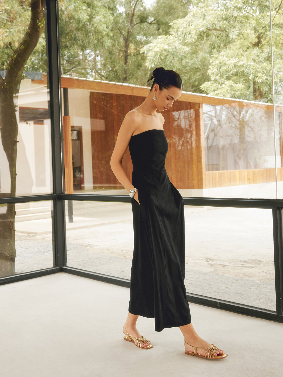 Linen Blends Basic Pockets Tube Long Dress-Chicvia