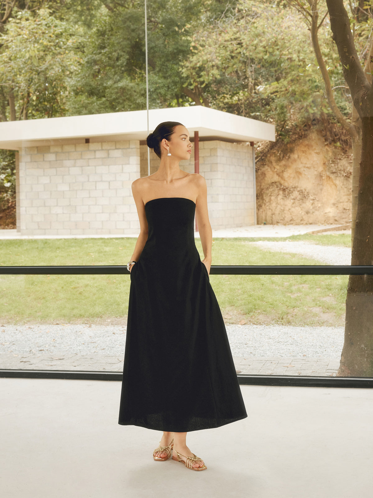 Linen Blends Basic Pockets Tube Long Dress-Chicvia