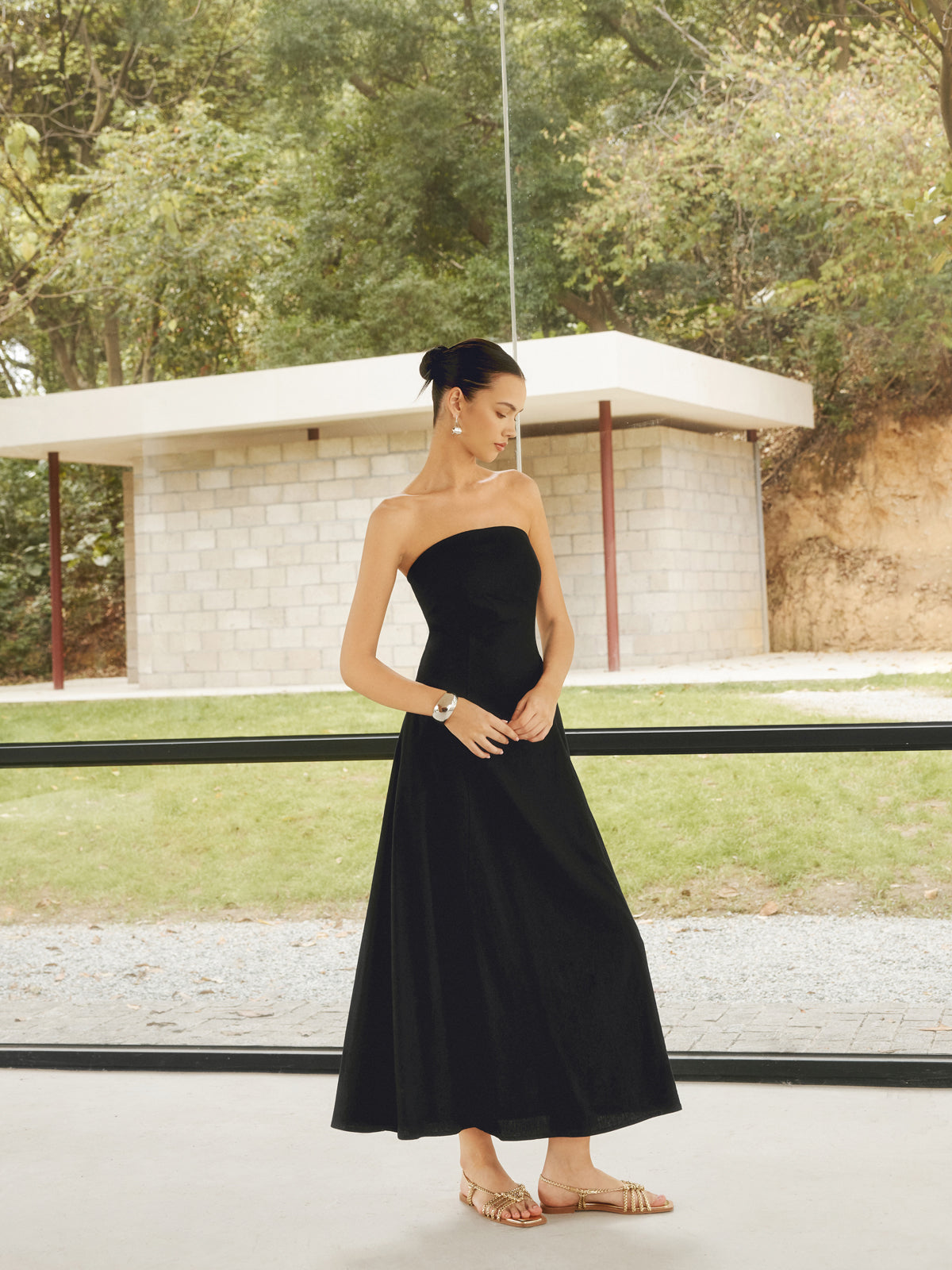 Linen Blends Basic Pockets Tube Long Dress-Chicvia