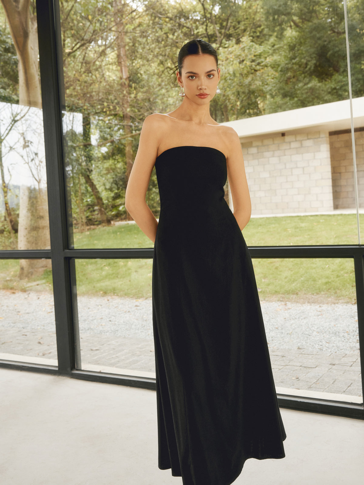 Linen Blends Basic Pockets Tube Long Dress-Chicvia