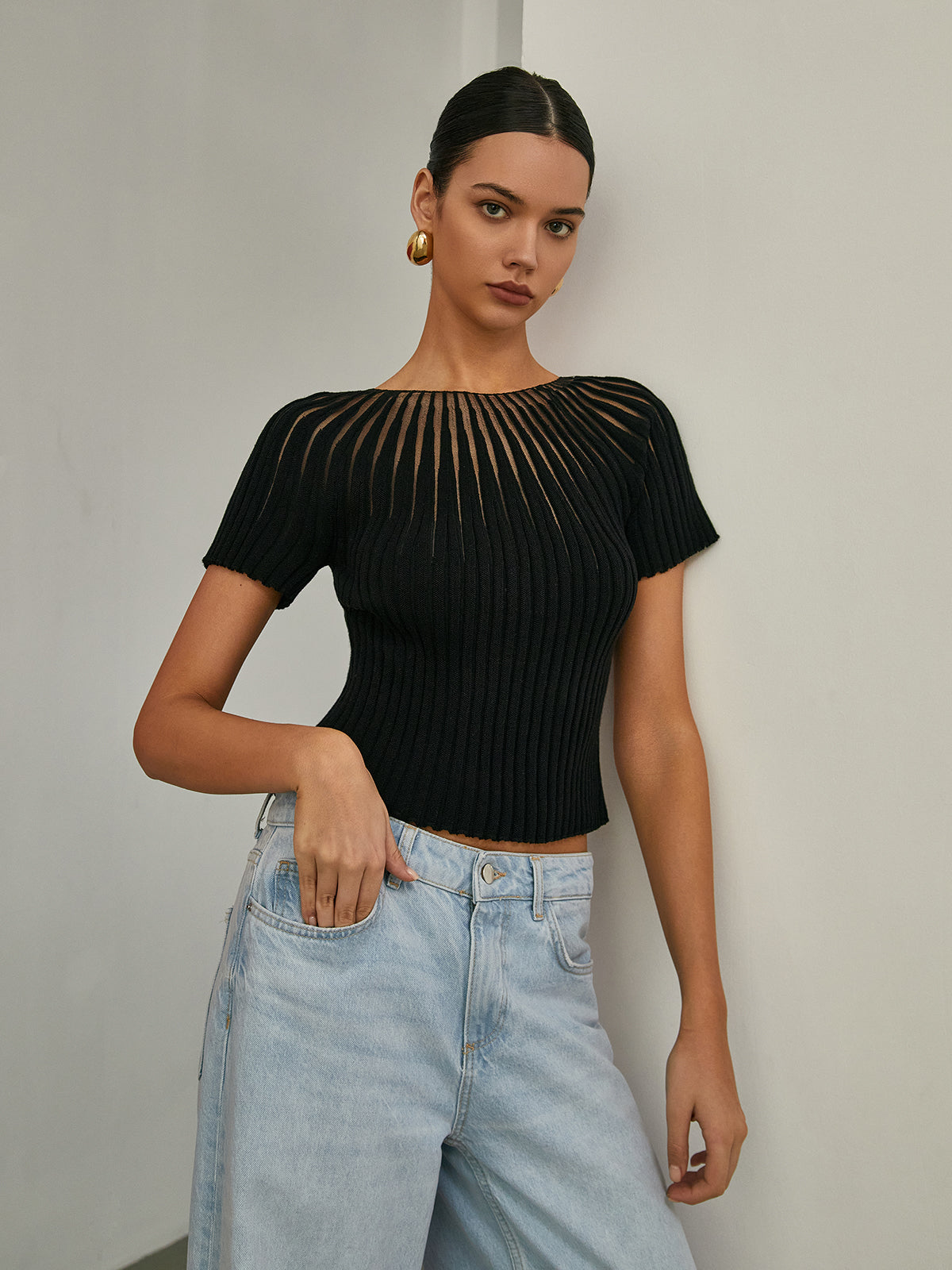 Plain Short Sleeve Knit Top-Chicvia