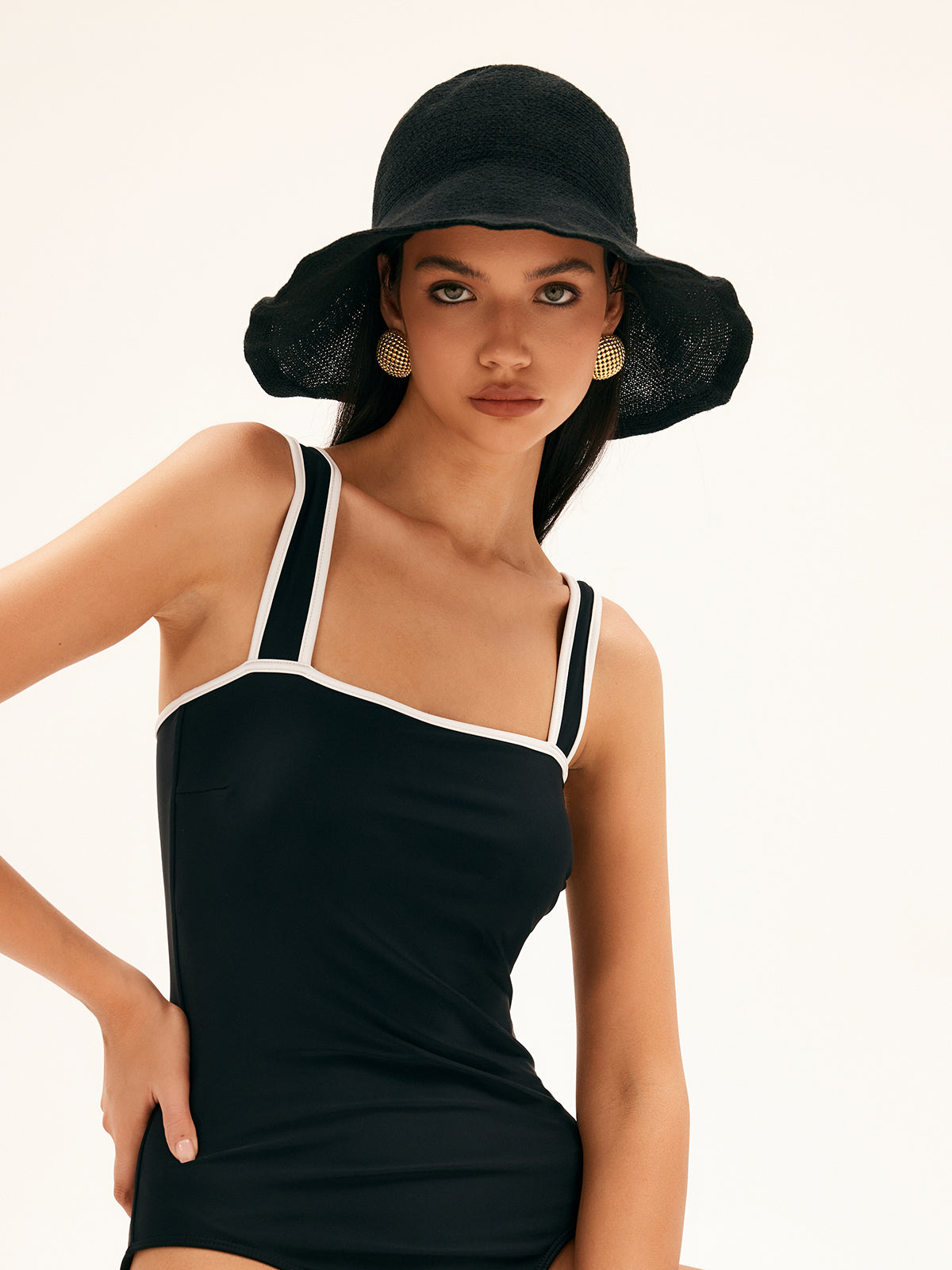 Felix Bucket Hat-Chicvia