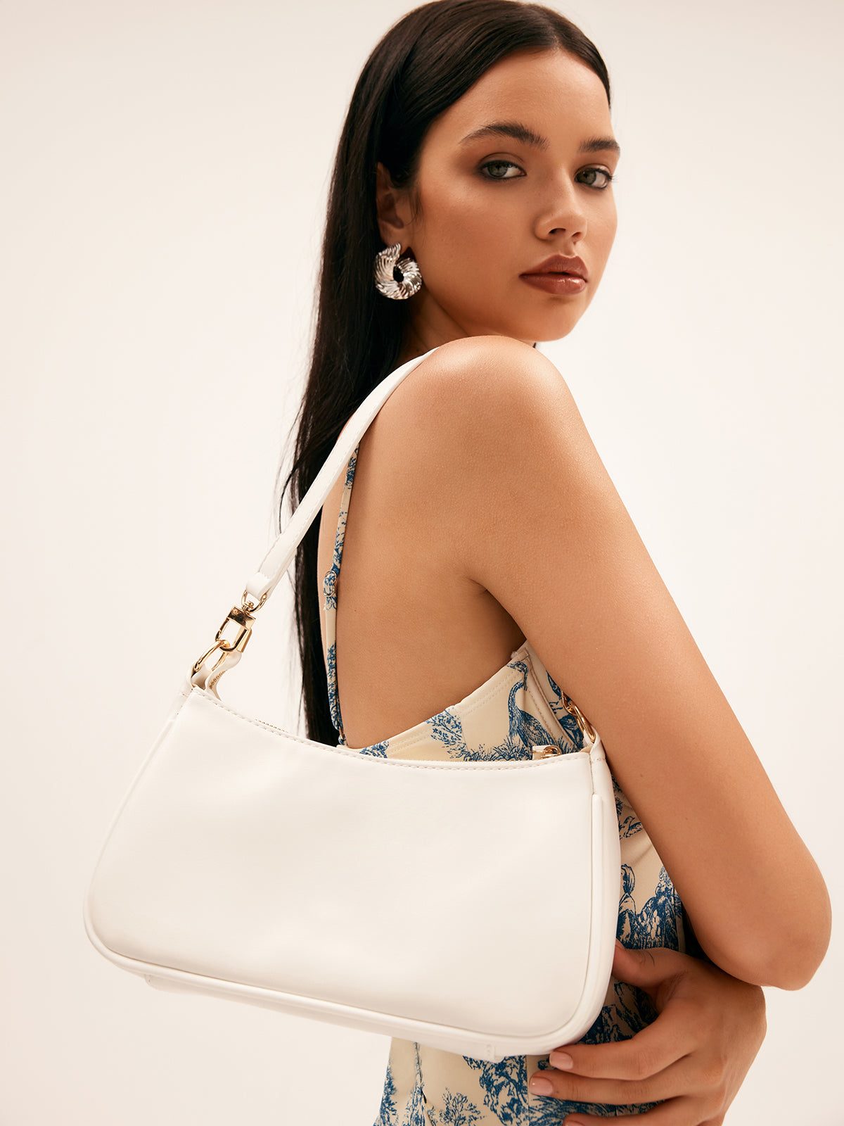 Minimalist Zipper Up Shoulder Bag-Chicvia