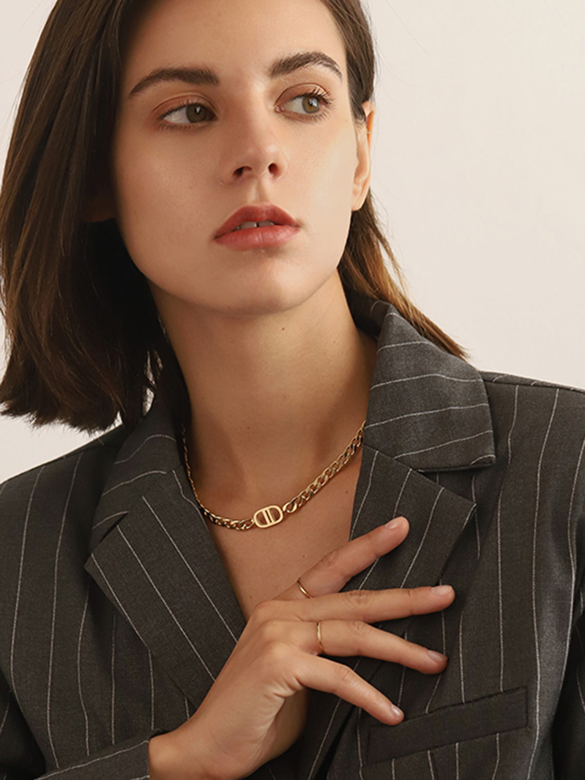 Double D Necklace-Chicvia