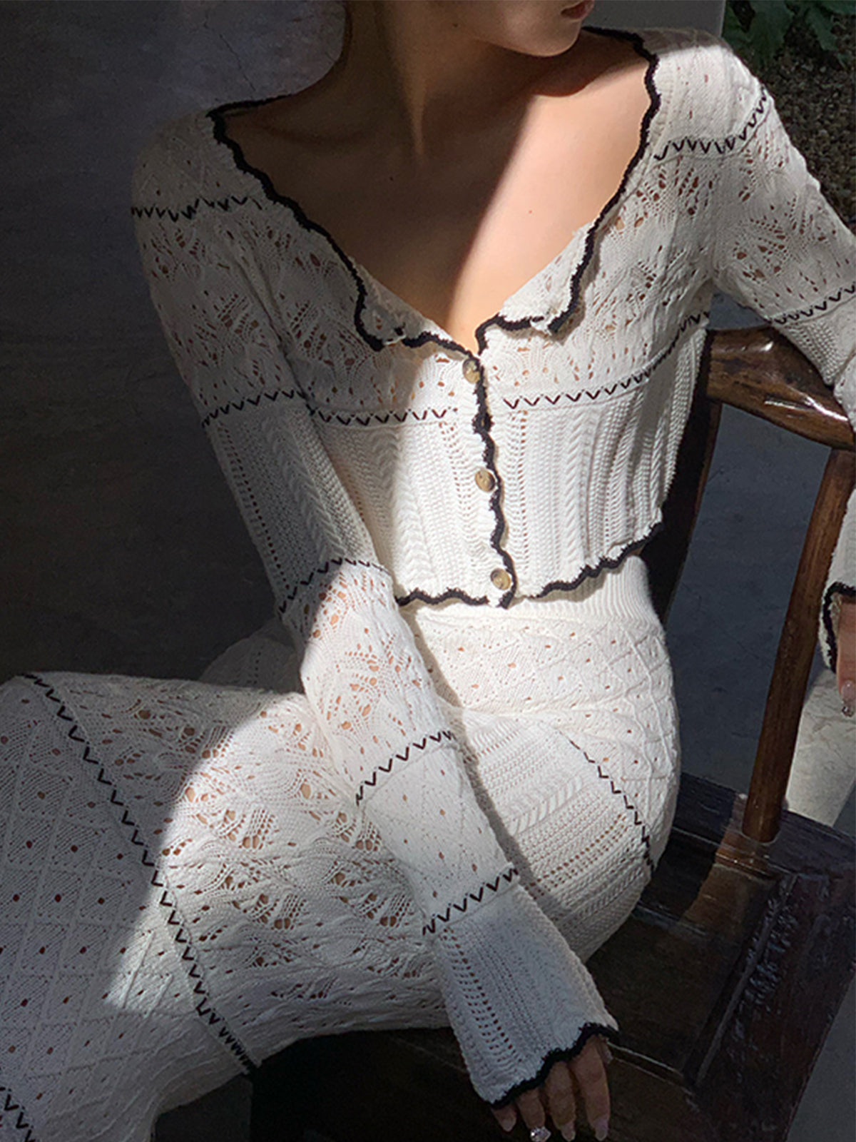 Contrast Binding Knit Cardigan-Chicvia