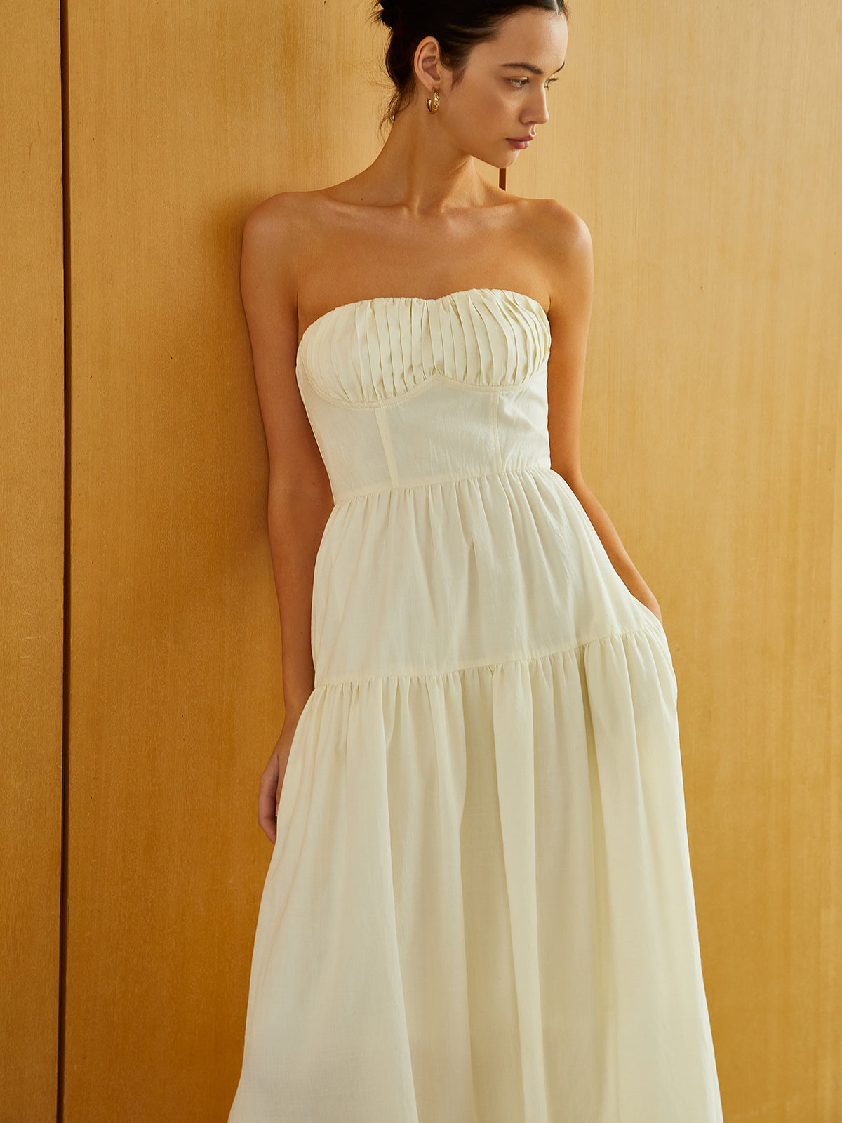 Creamy Zipper Pleated Midi Dress-Chicvia