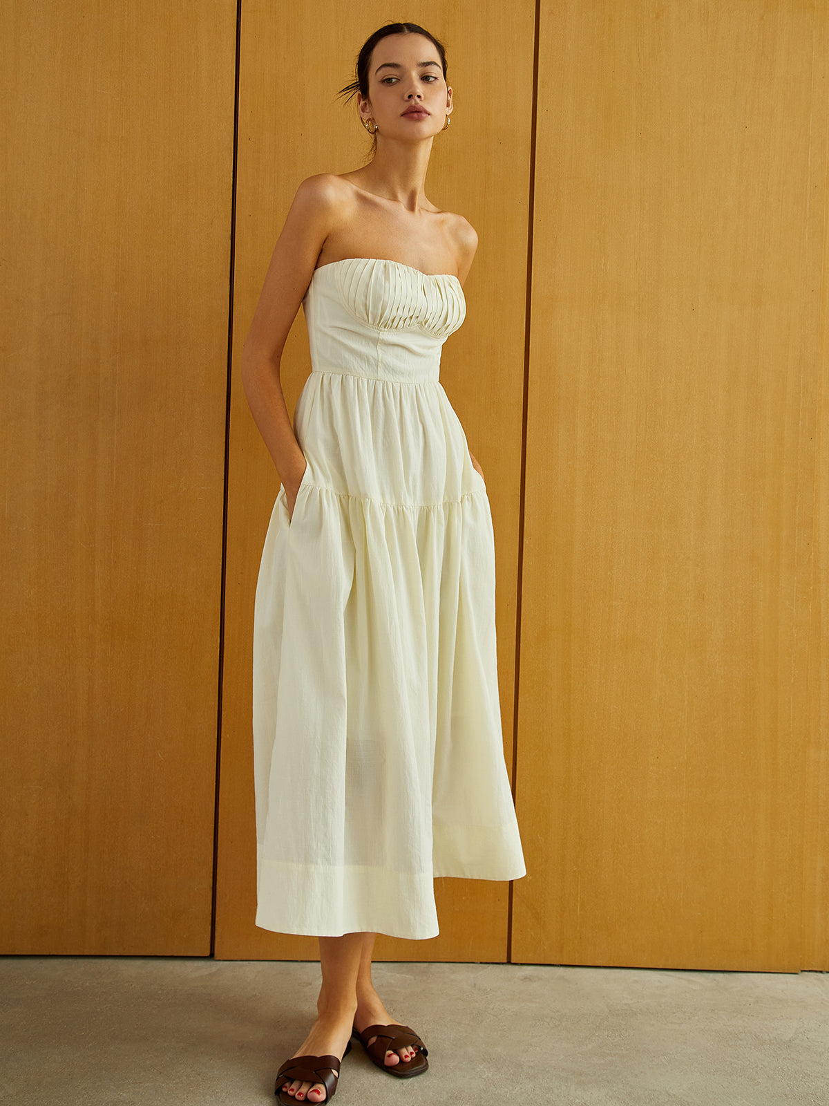 Creamy Zipper Pleated Midi Dress-Chicvia