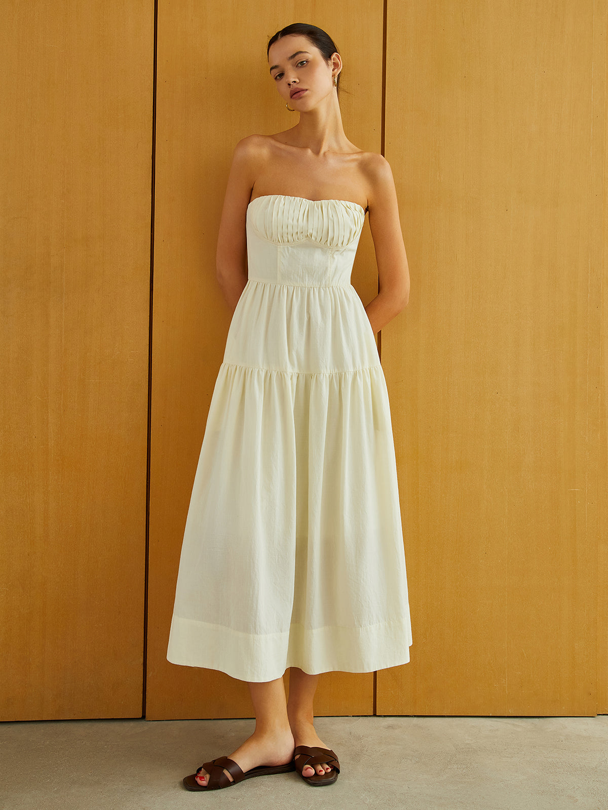 Creamy Zipper Pleated Midi Dress-Chicvia