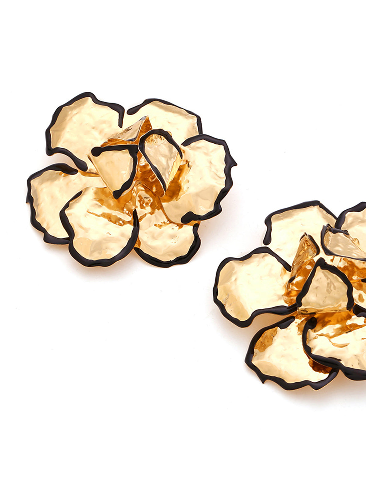 Contrast Trim Floral Earrings-Chicvia
