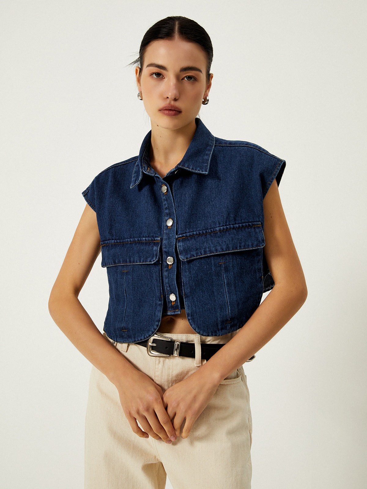 Denim Pockets Turn Down Collar Vest-Chicvia