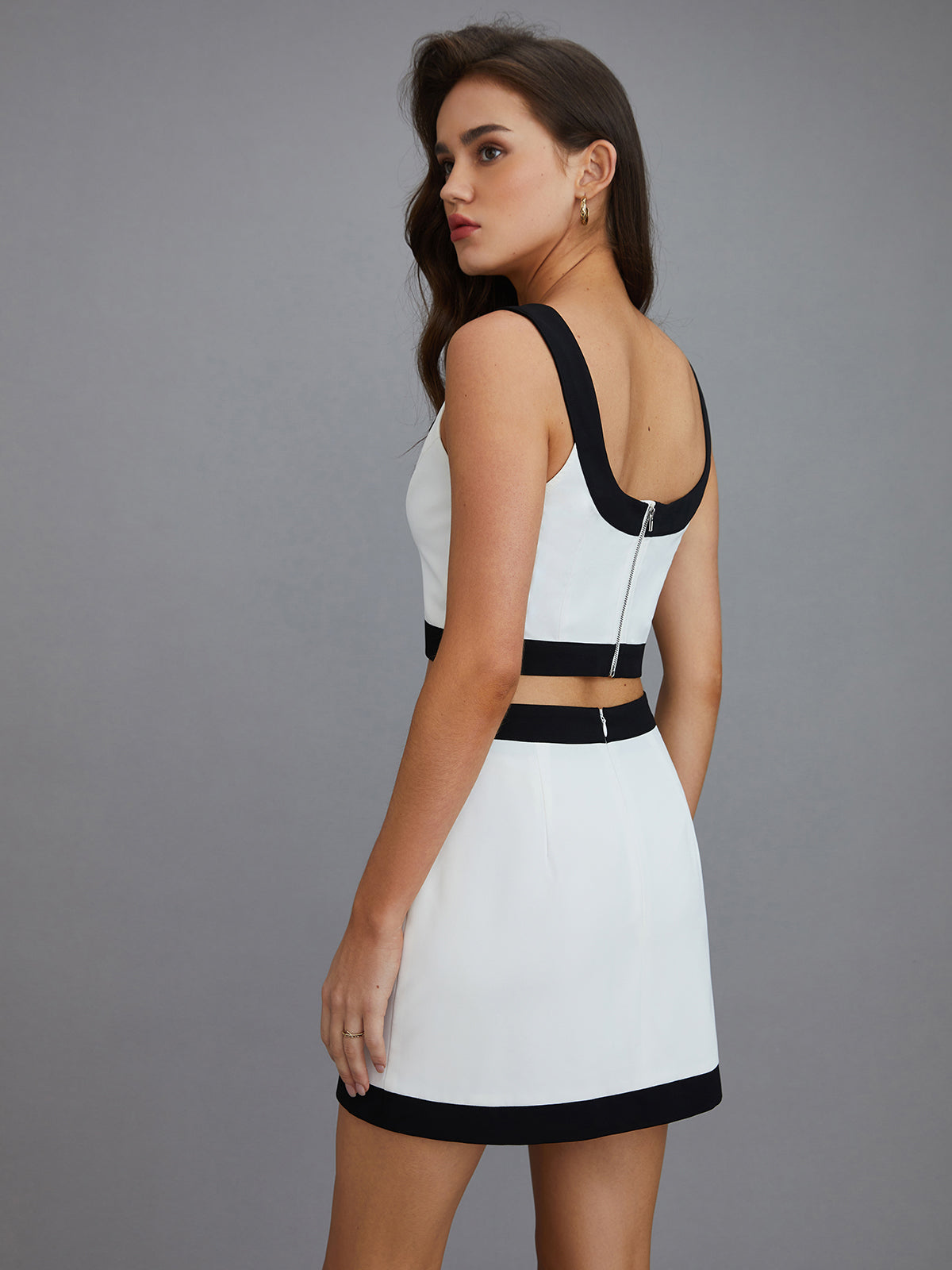 Casual Contrast Short Skirt Set-Chicvia