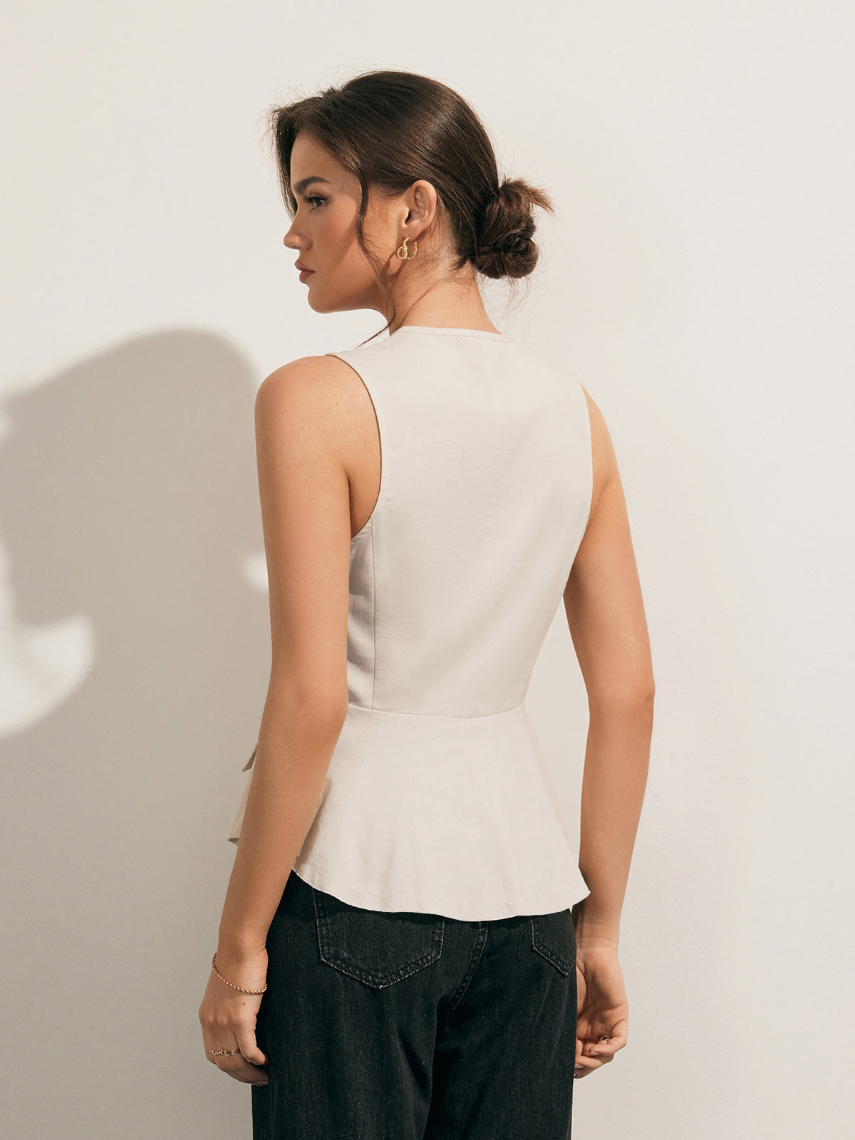 Linen Blends Raw Hem Button Up Vest-Chicvia