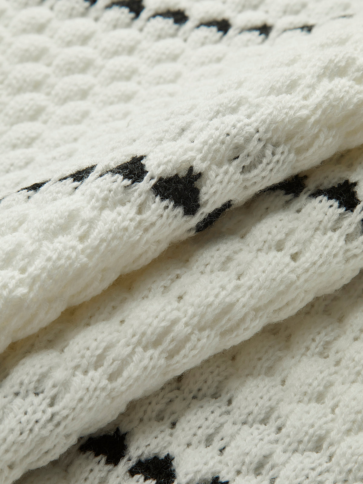 Oversized Contrast Striped Sweater-Chicvia